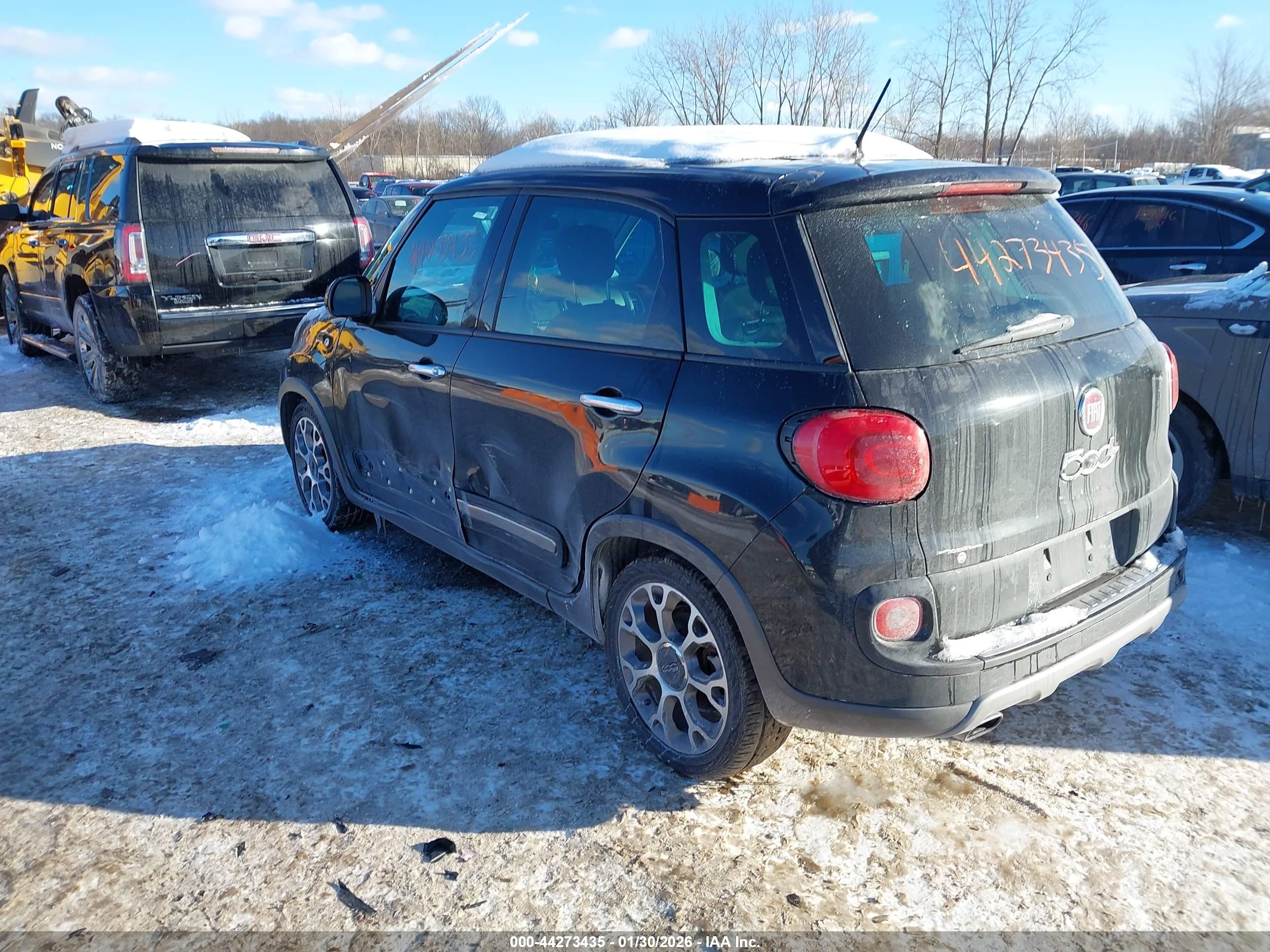 FIAT 500L image 3