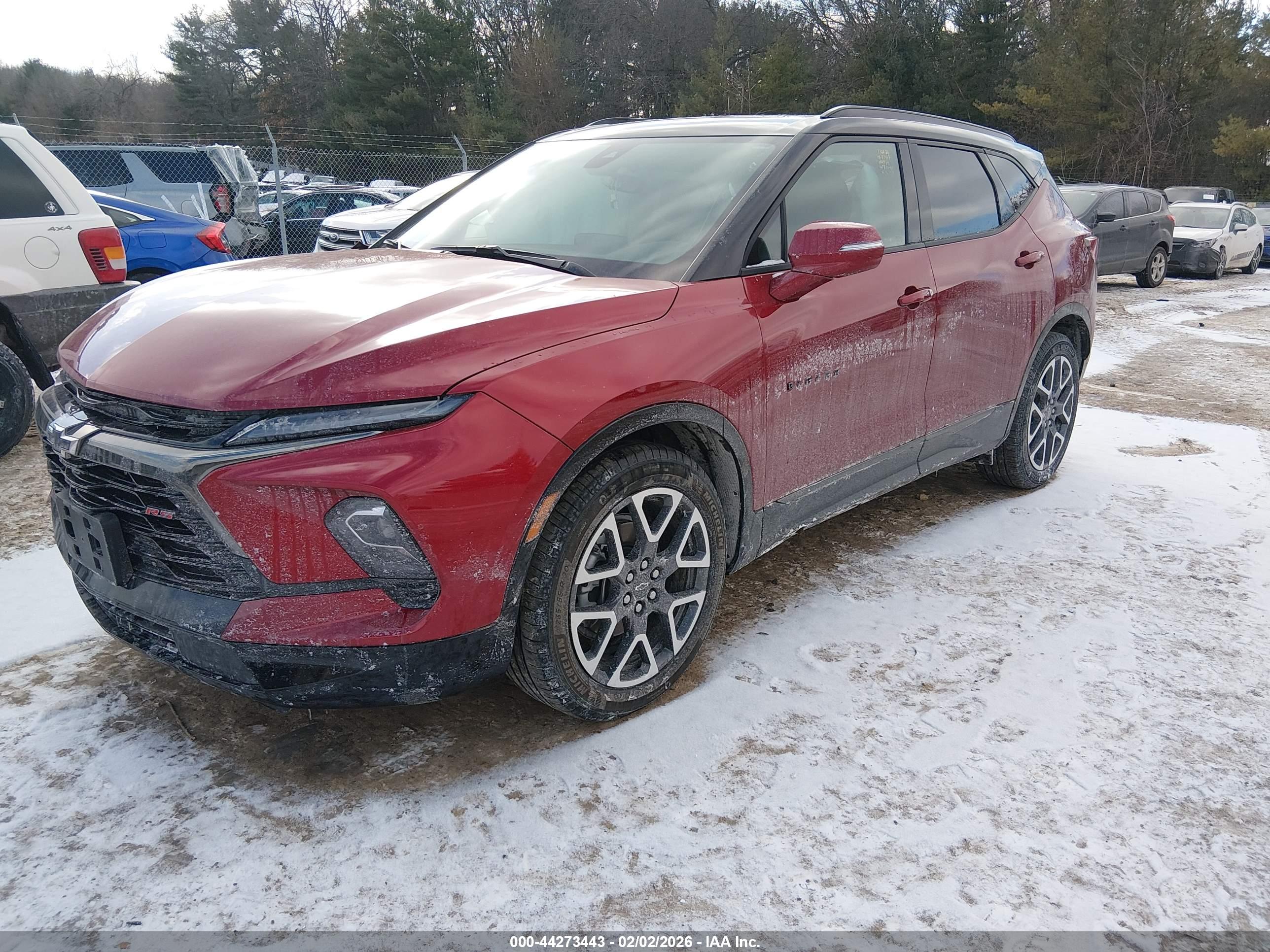 CHEVROLET BLAZER image 2