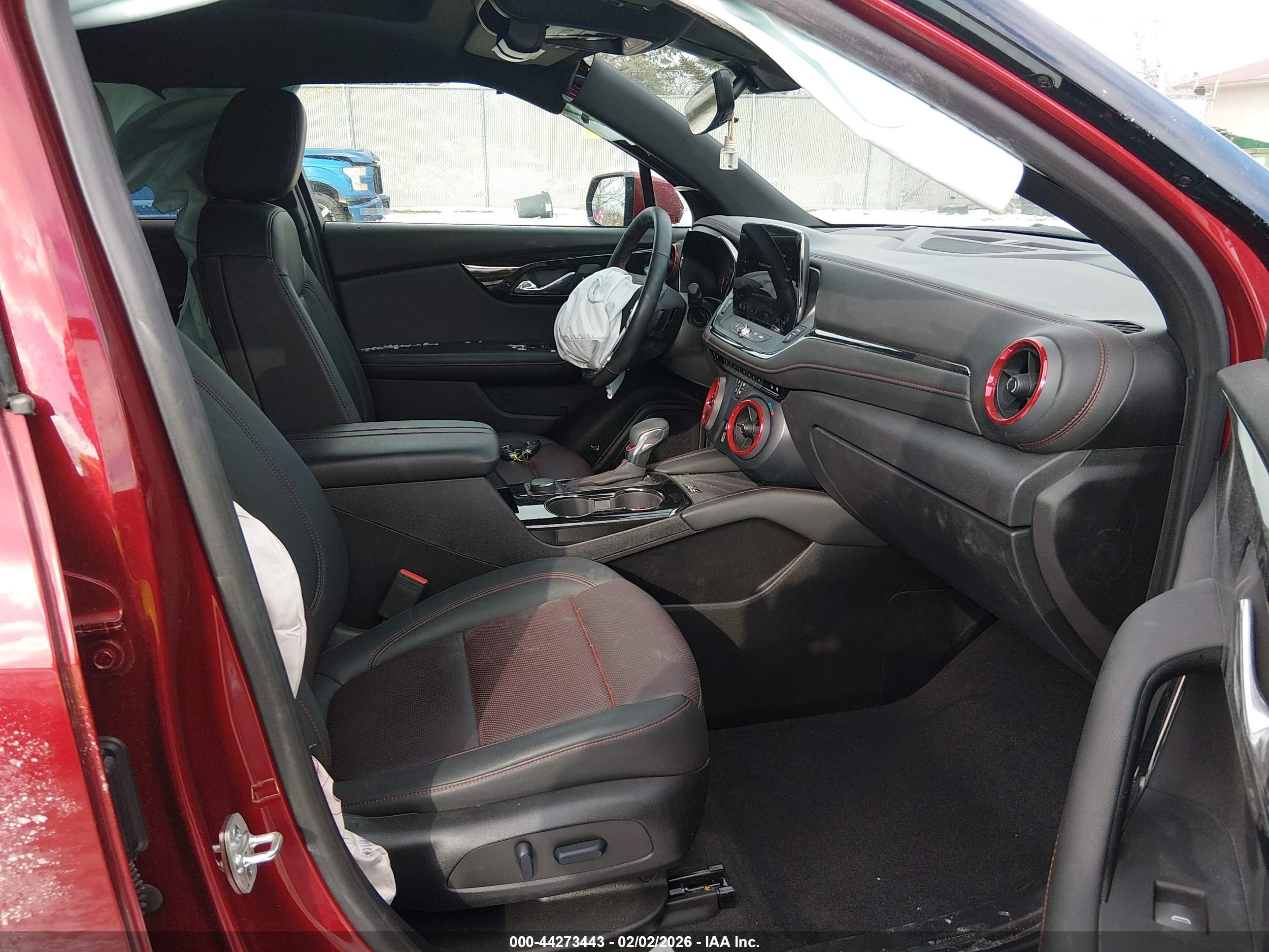 CHEVROLET BLAZER image 5