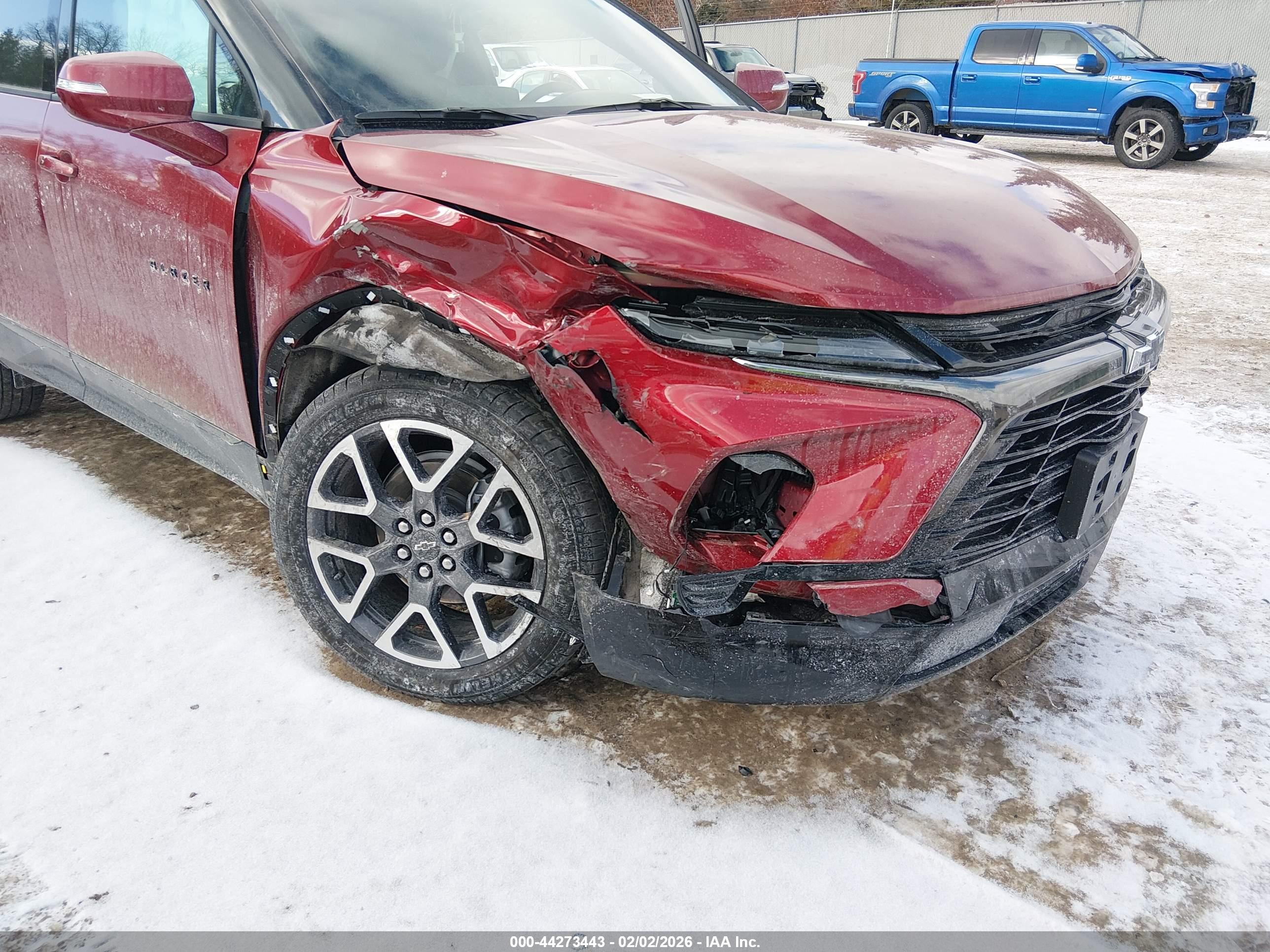 CHEVROLET BLAZER image 6