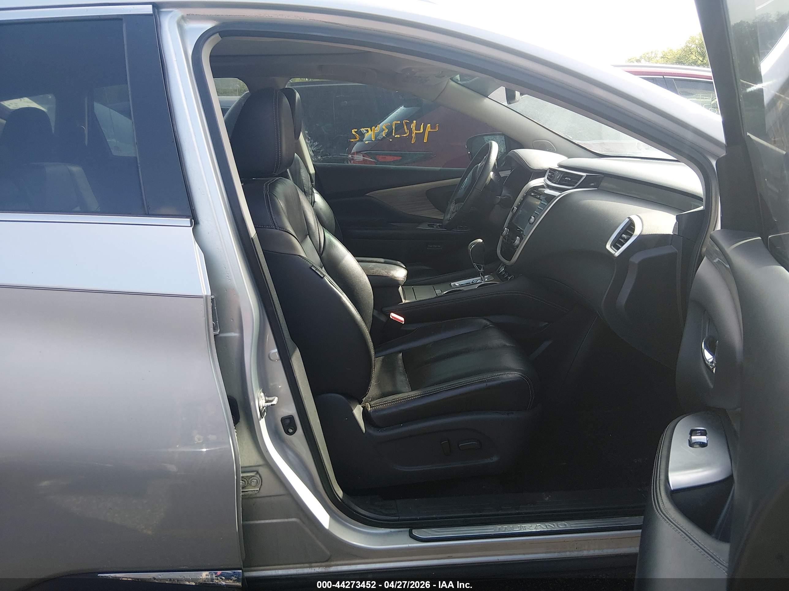 NISSAN MURANO image 5