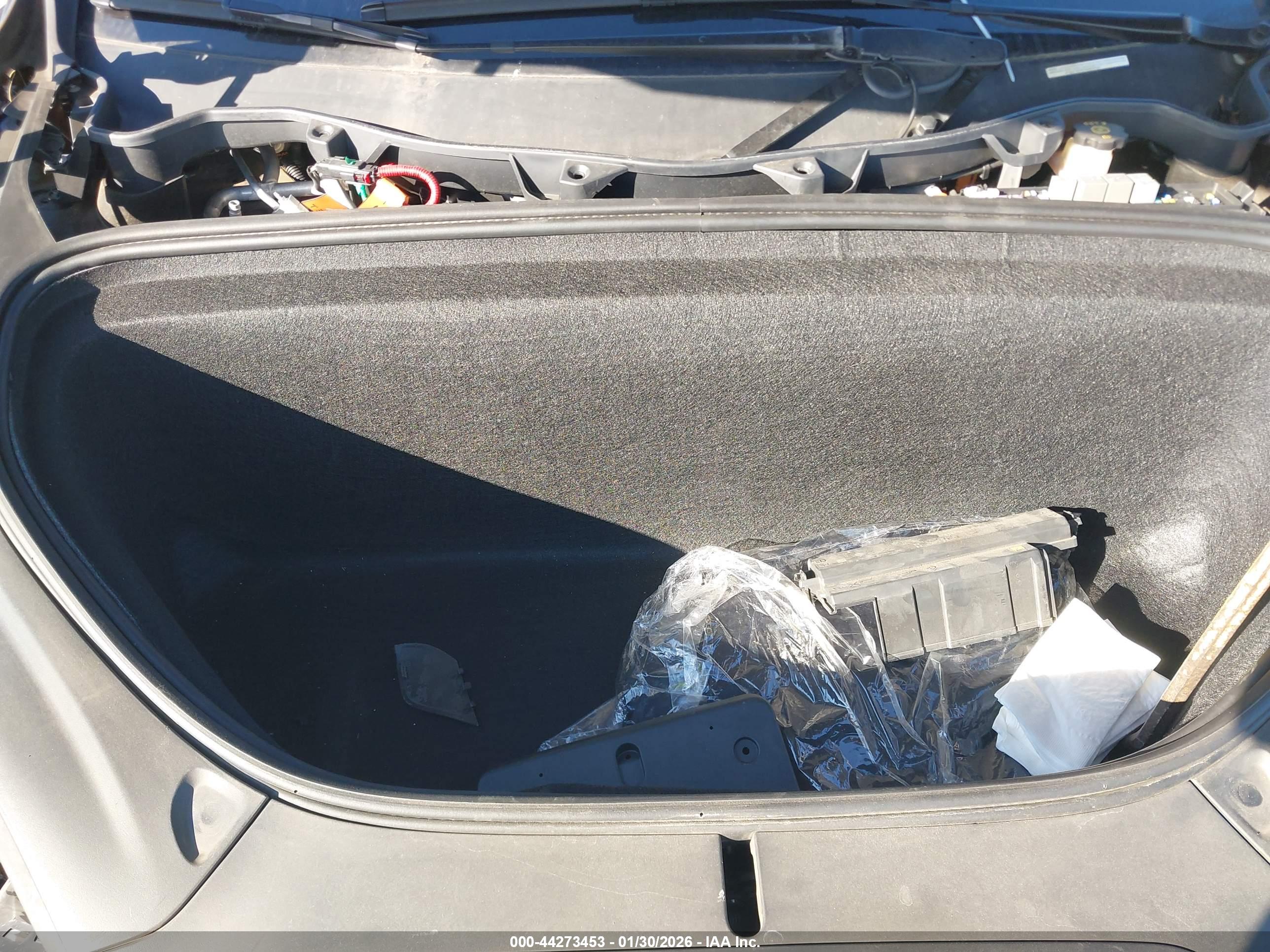 TESLA MODEL image 10