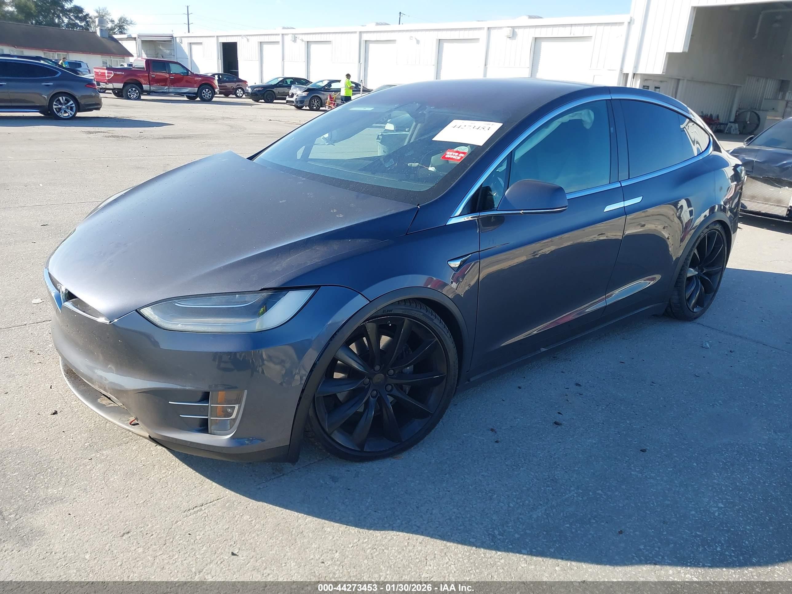 TESLA MODEL image 2