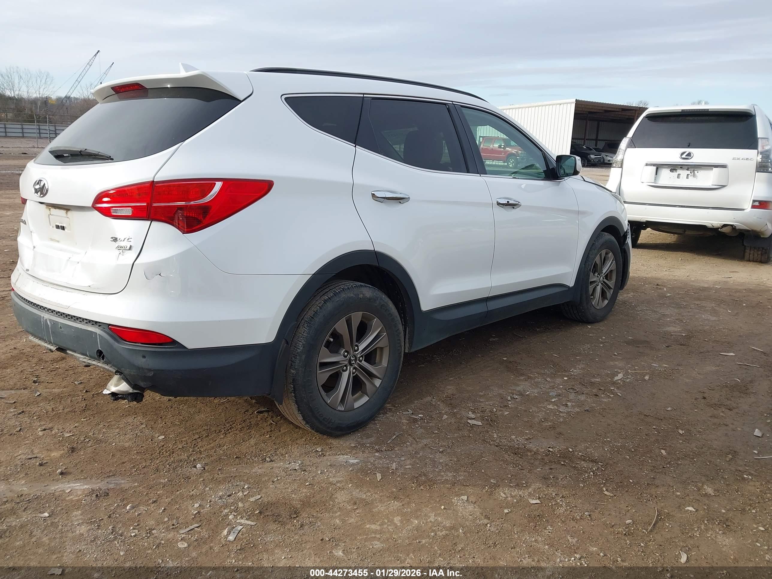 HYUNDAI SANTA image 4