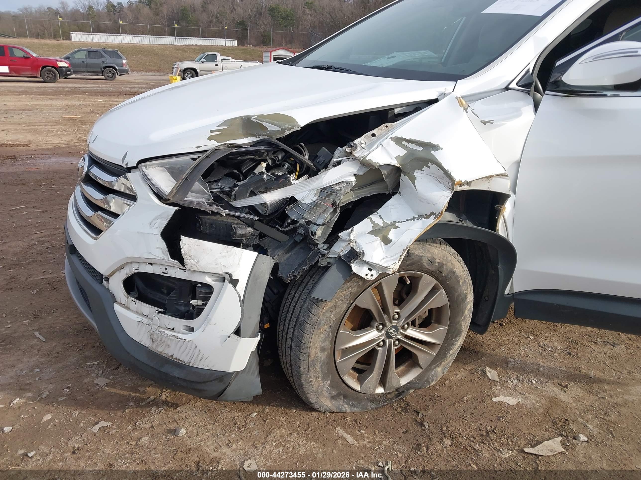 HYUNDAI SANTA image 6