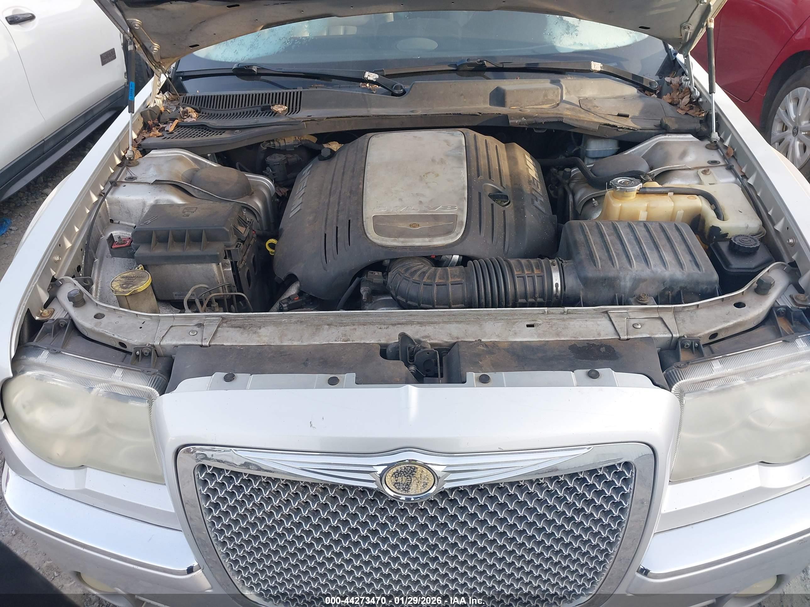 CHRYSLER 300C image 10