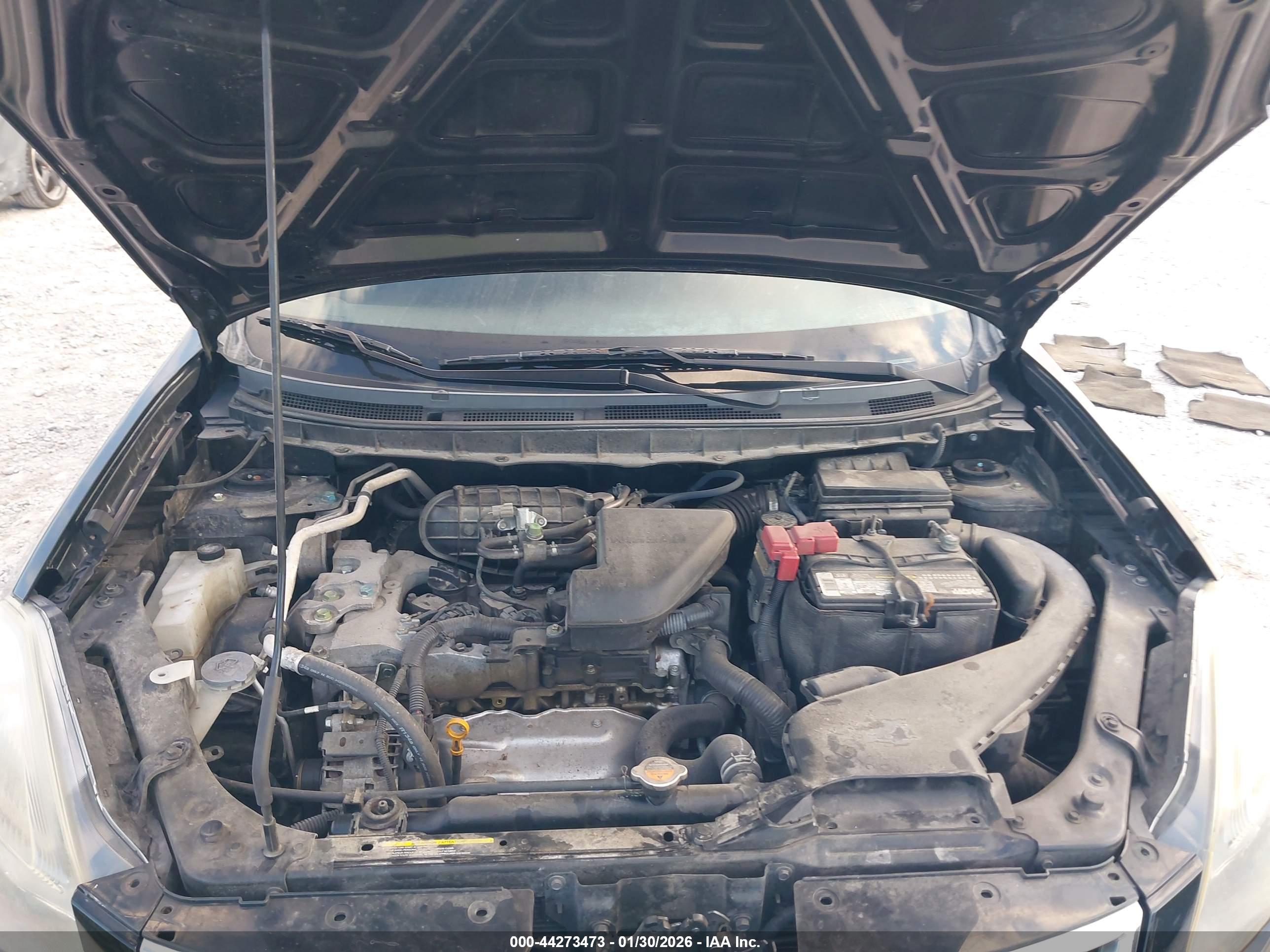 NISSAN ROGUE image 10