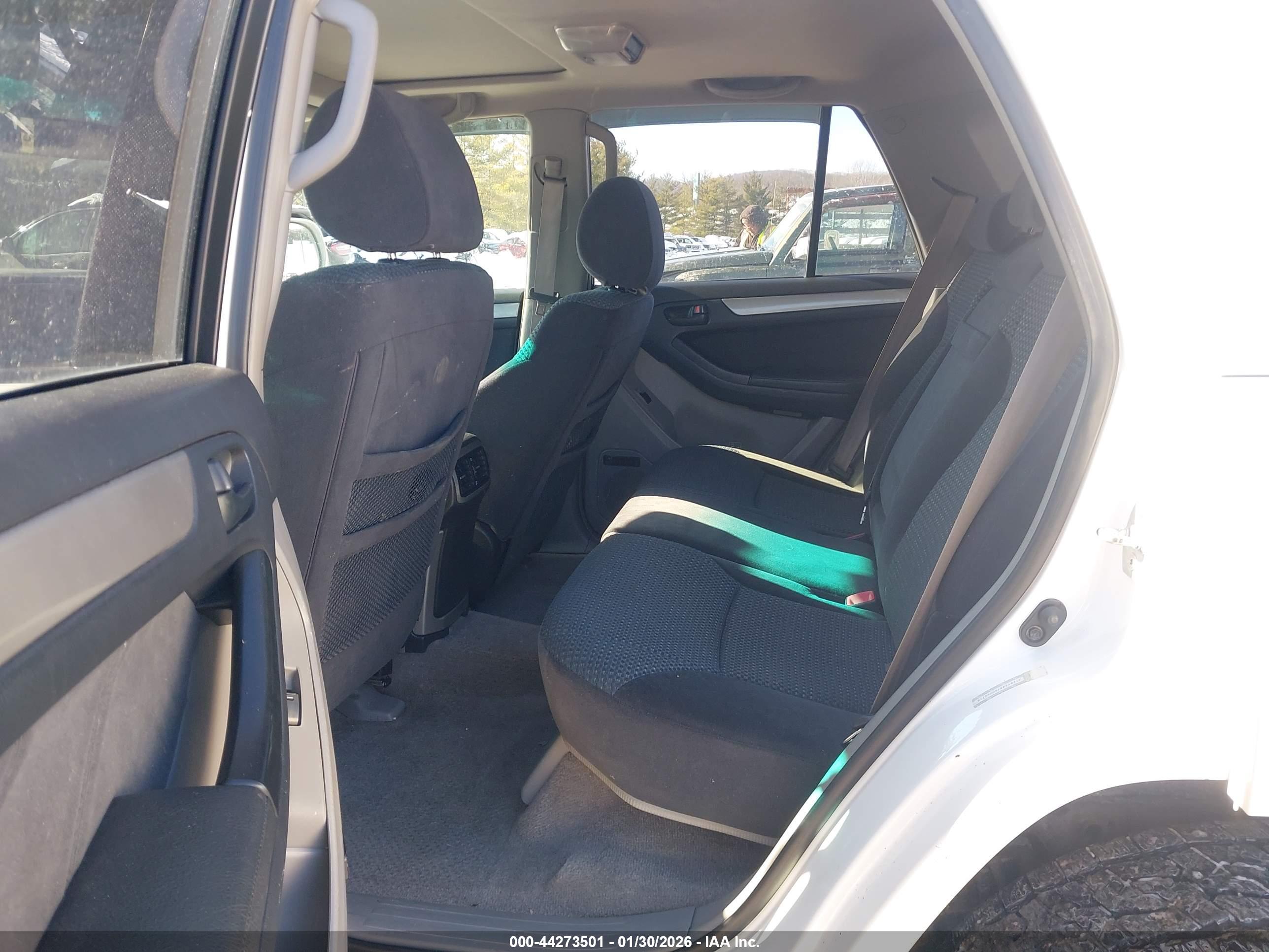 TOYOTA 4RUNNER image 8