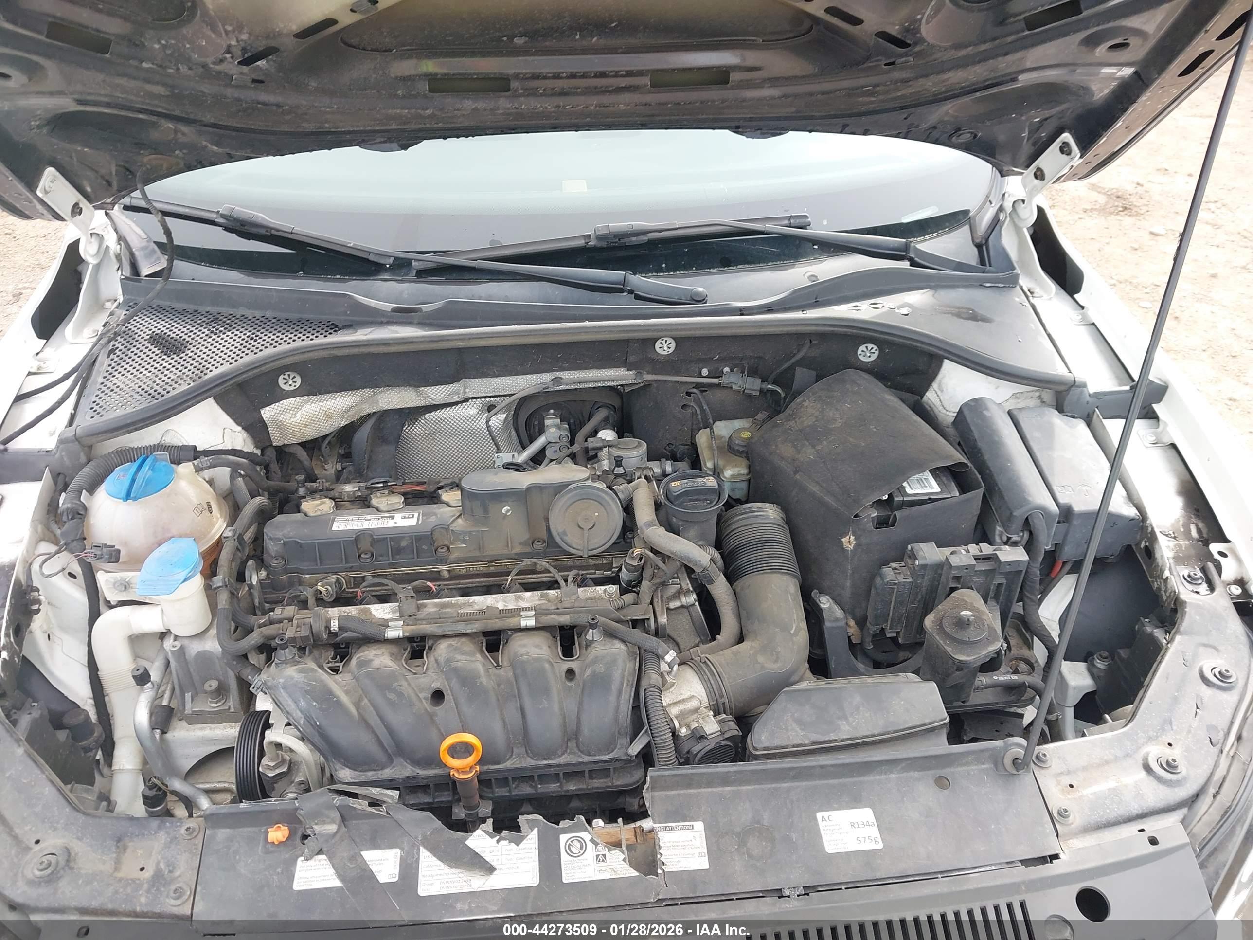 VOLKSWAGEN PASSAT image 10