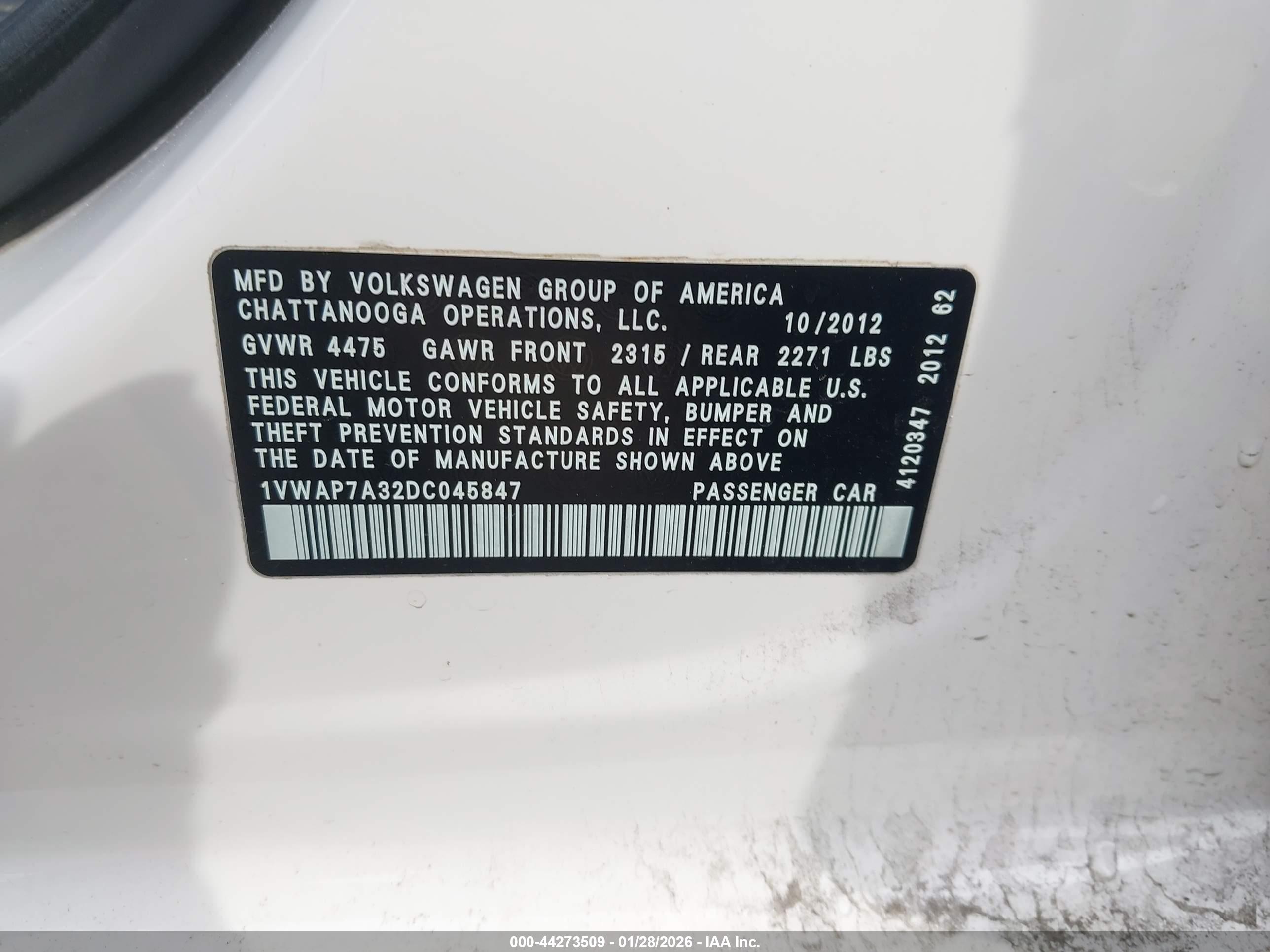 VOLKSWAGEN PASSAT image 9