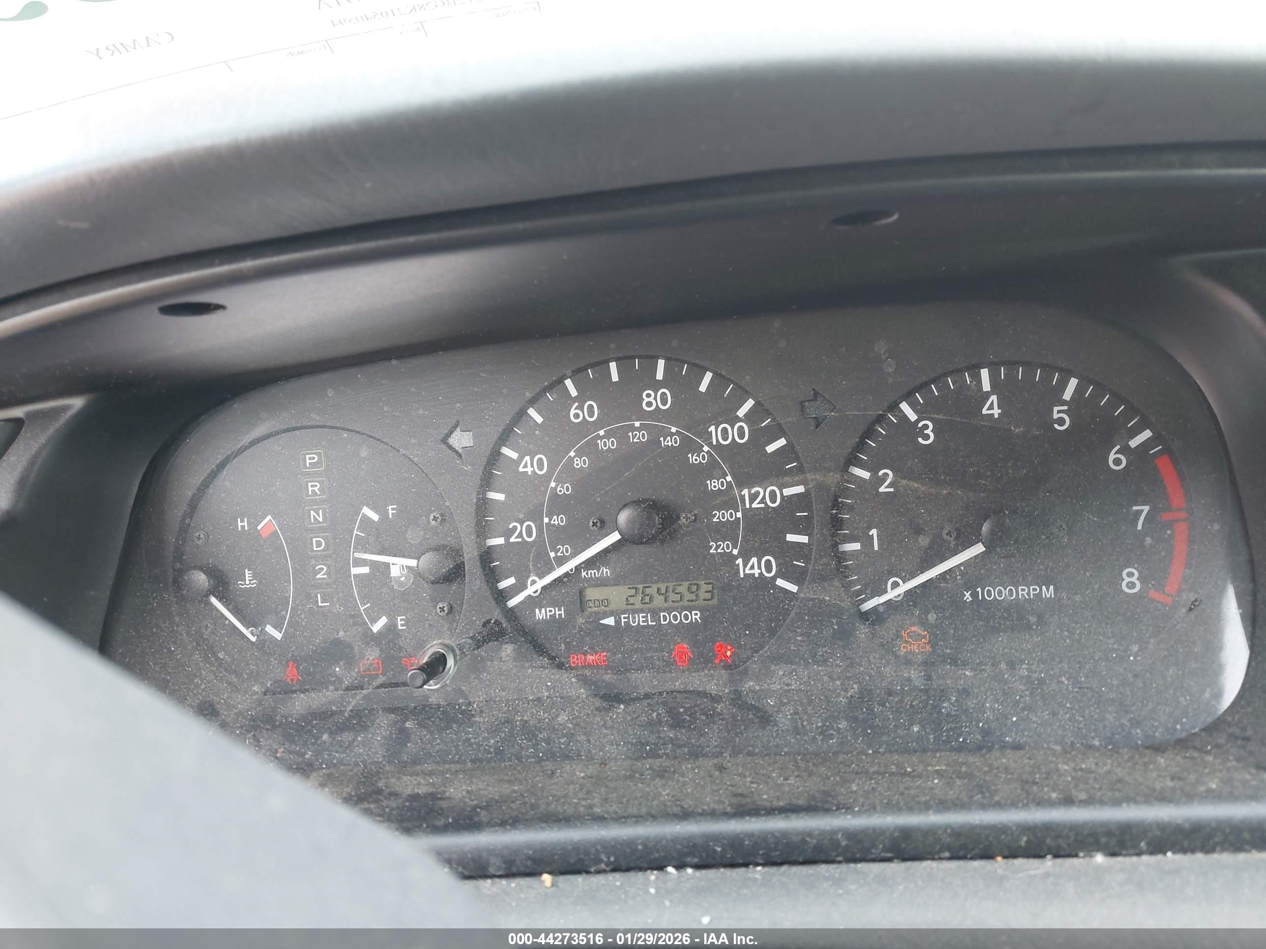 TOYOTA CAMRY image 7