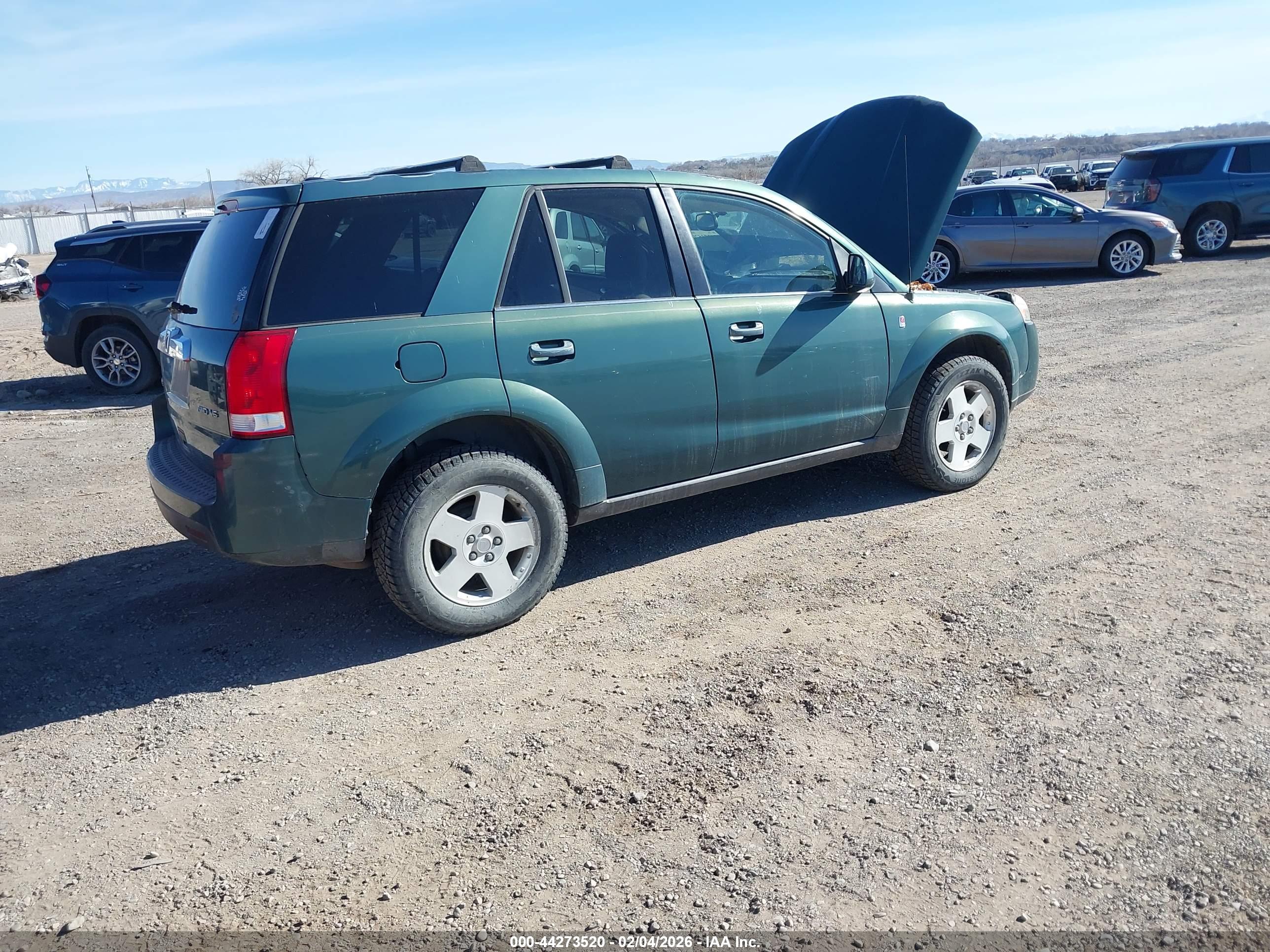 SATURN VUE image 4