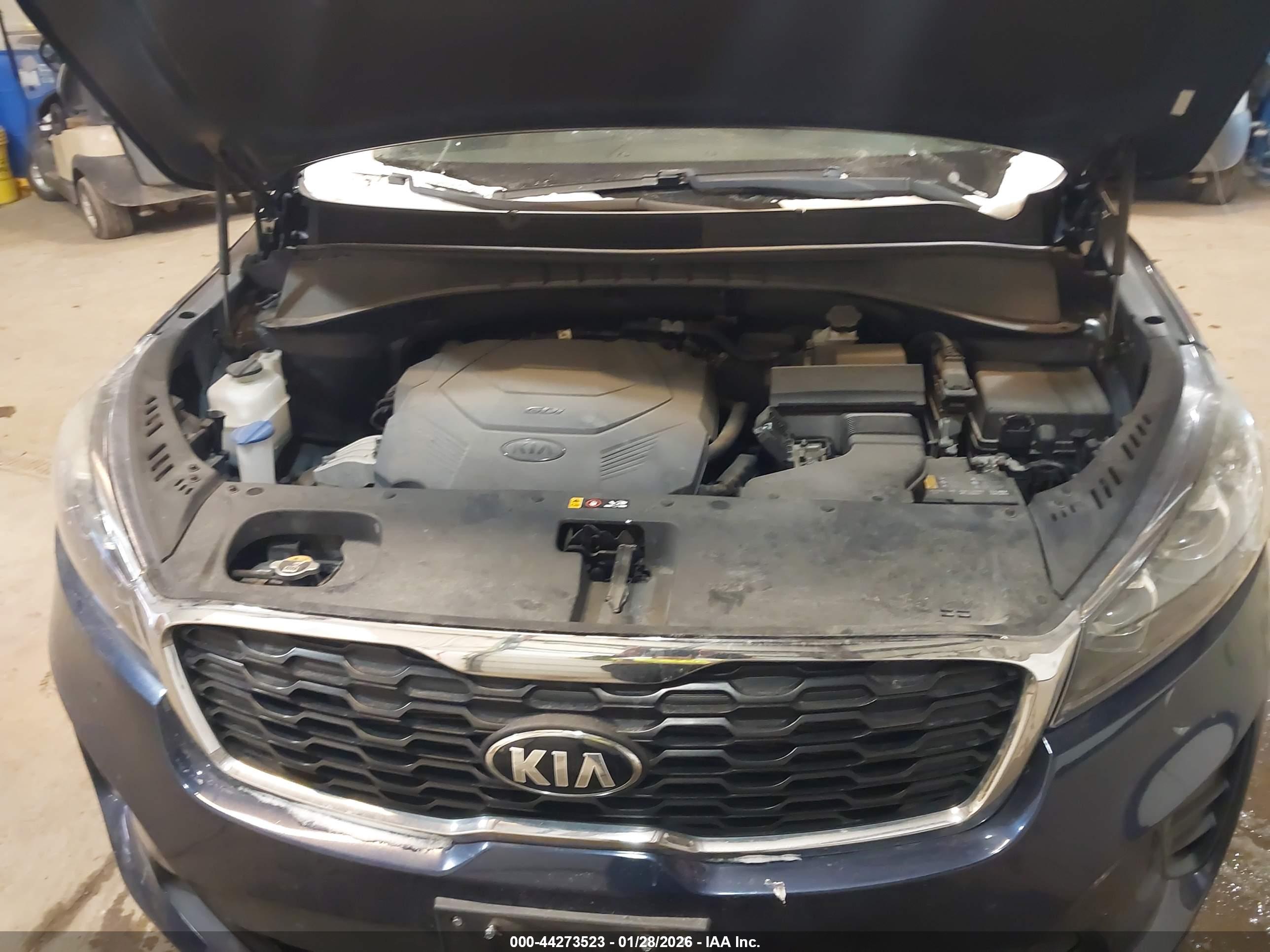 KIA SORENTO image 10