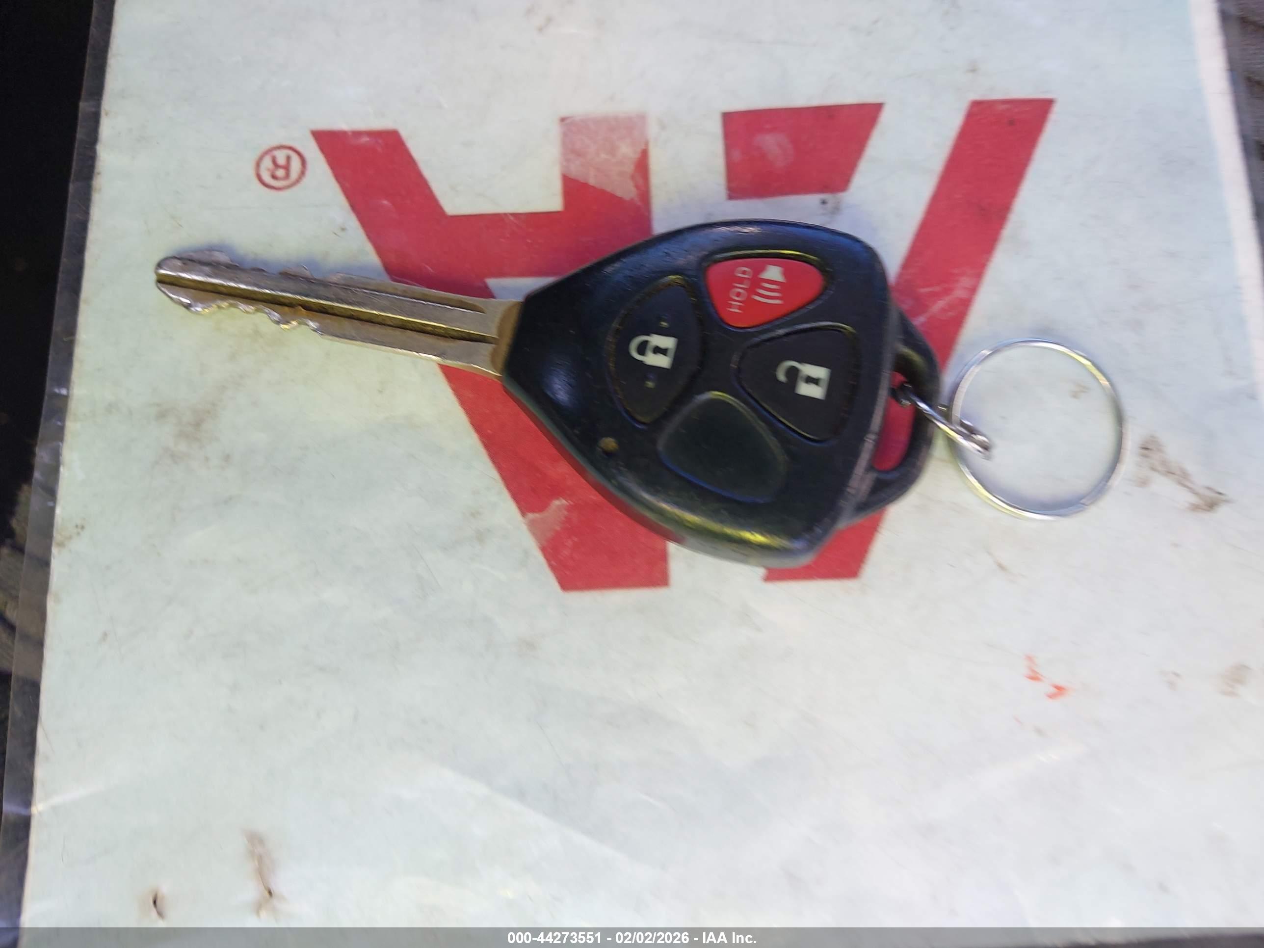 TOYOTA 4RUNNER image 11