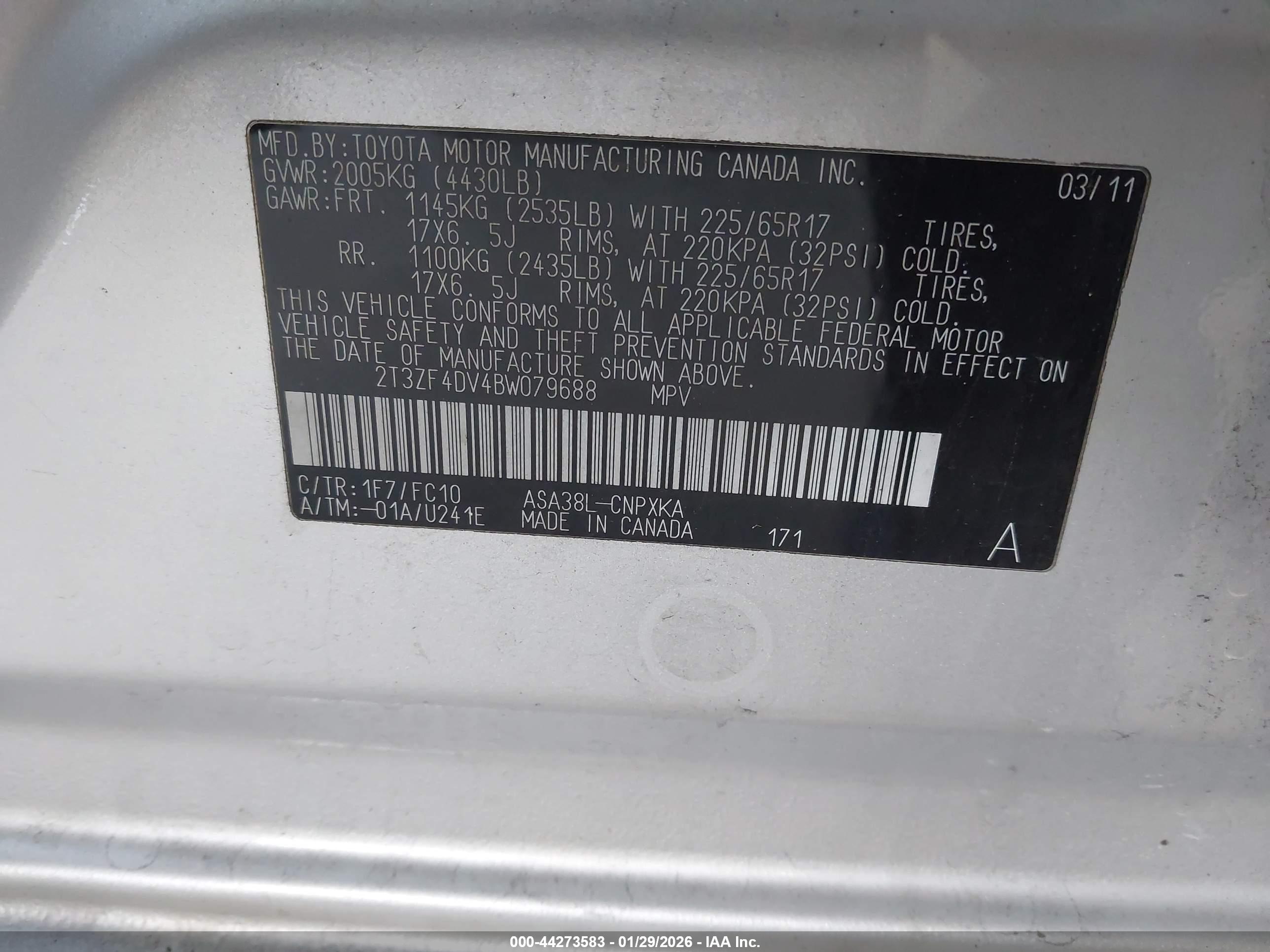 TOYOTA RAV4 image 9