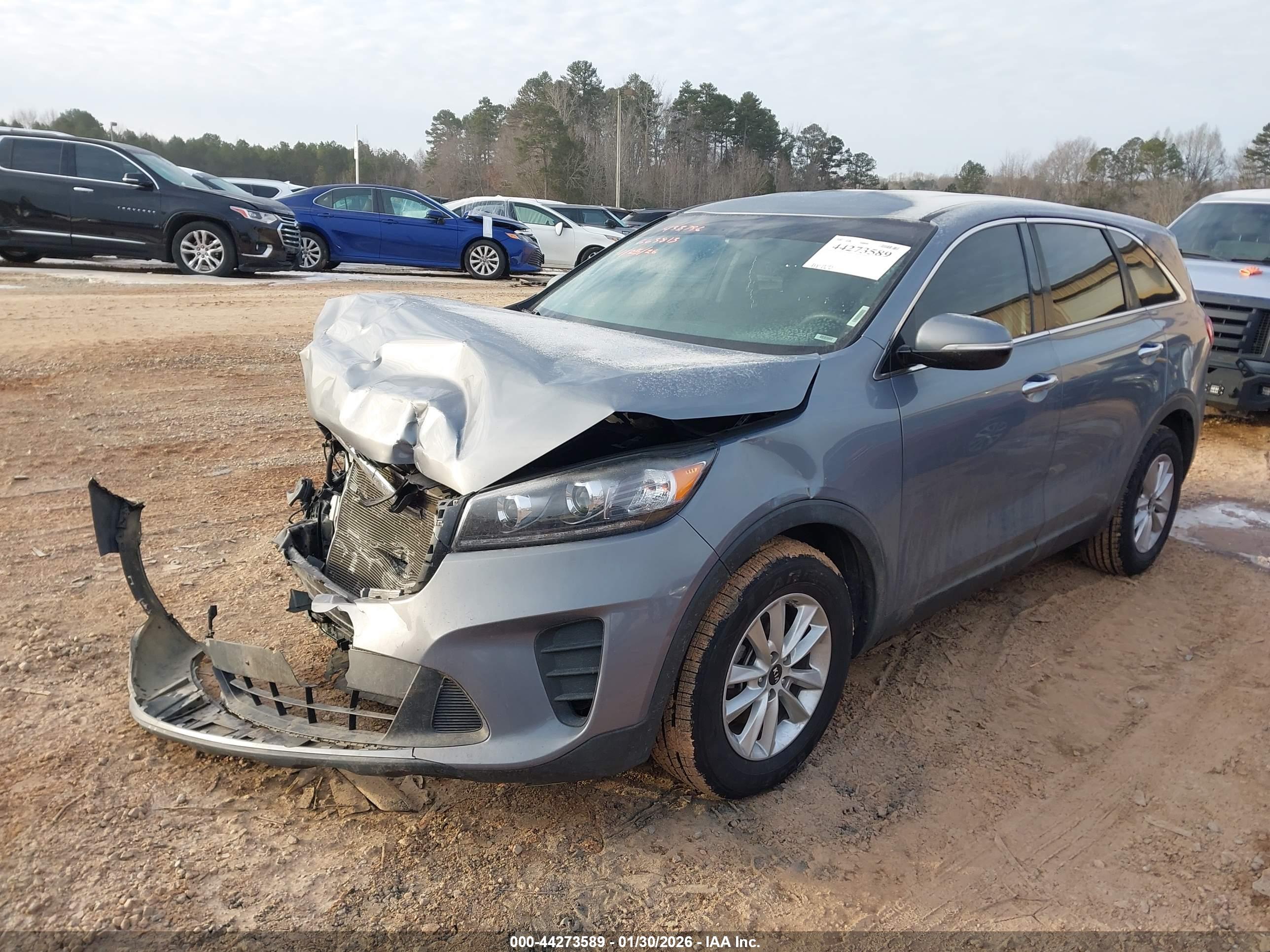 KIA SORENTO image 2