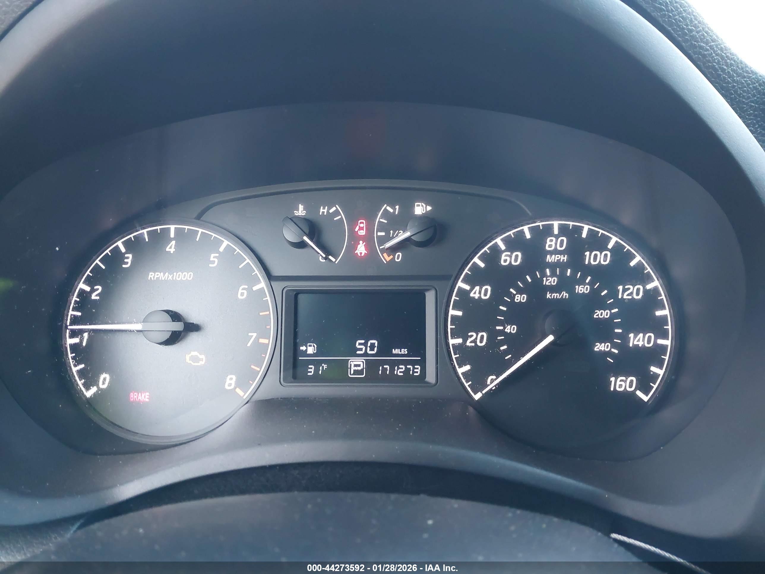 NISSAN SENTRA image 7