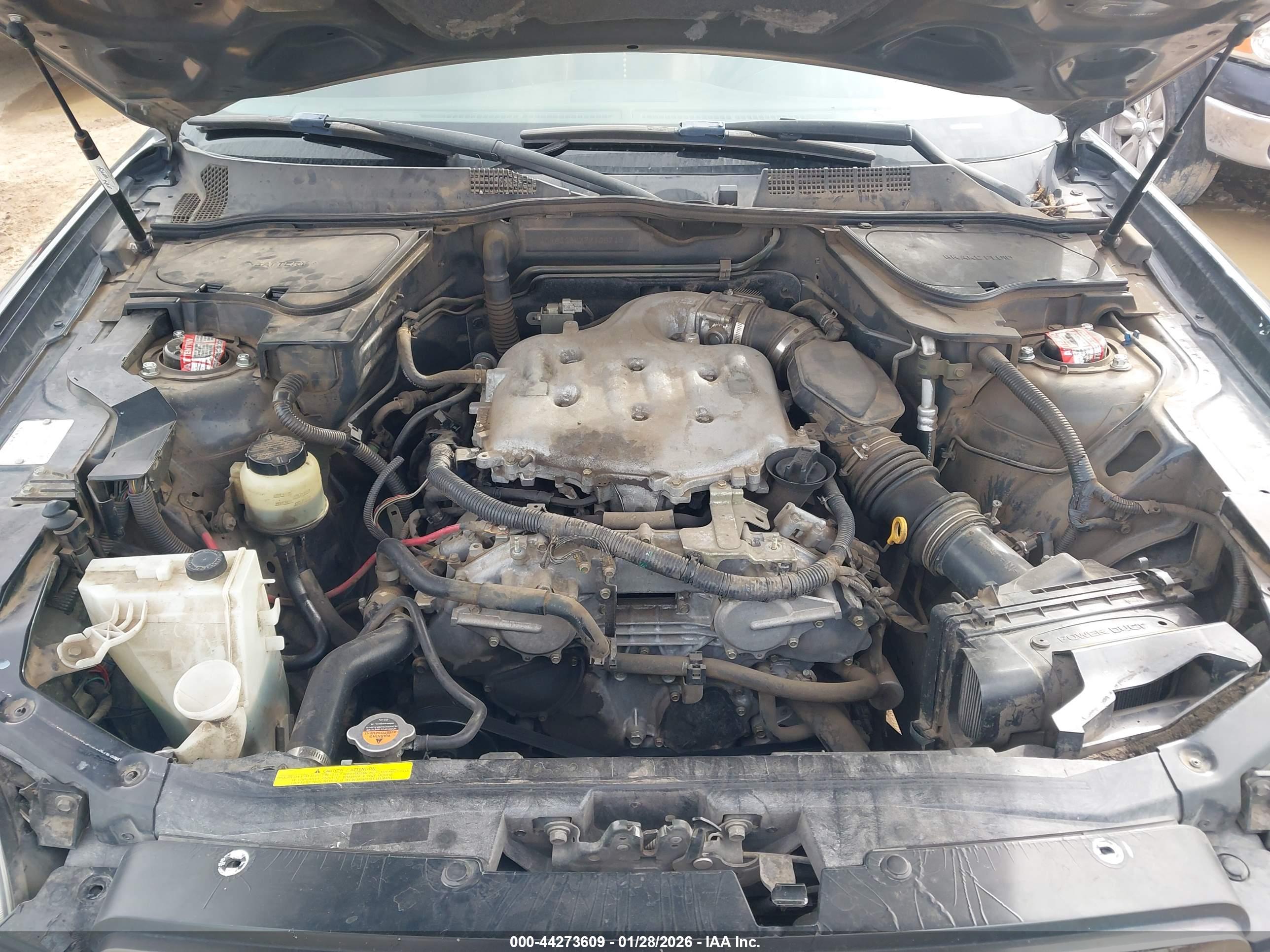 INFINITI FX35 image 10