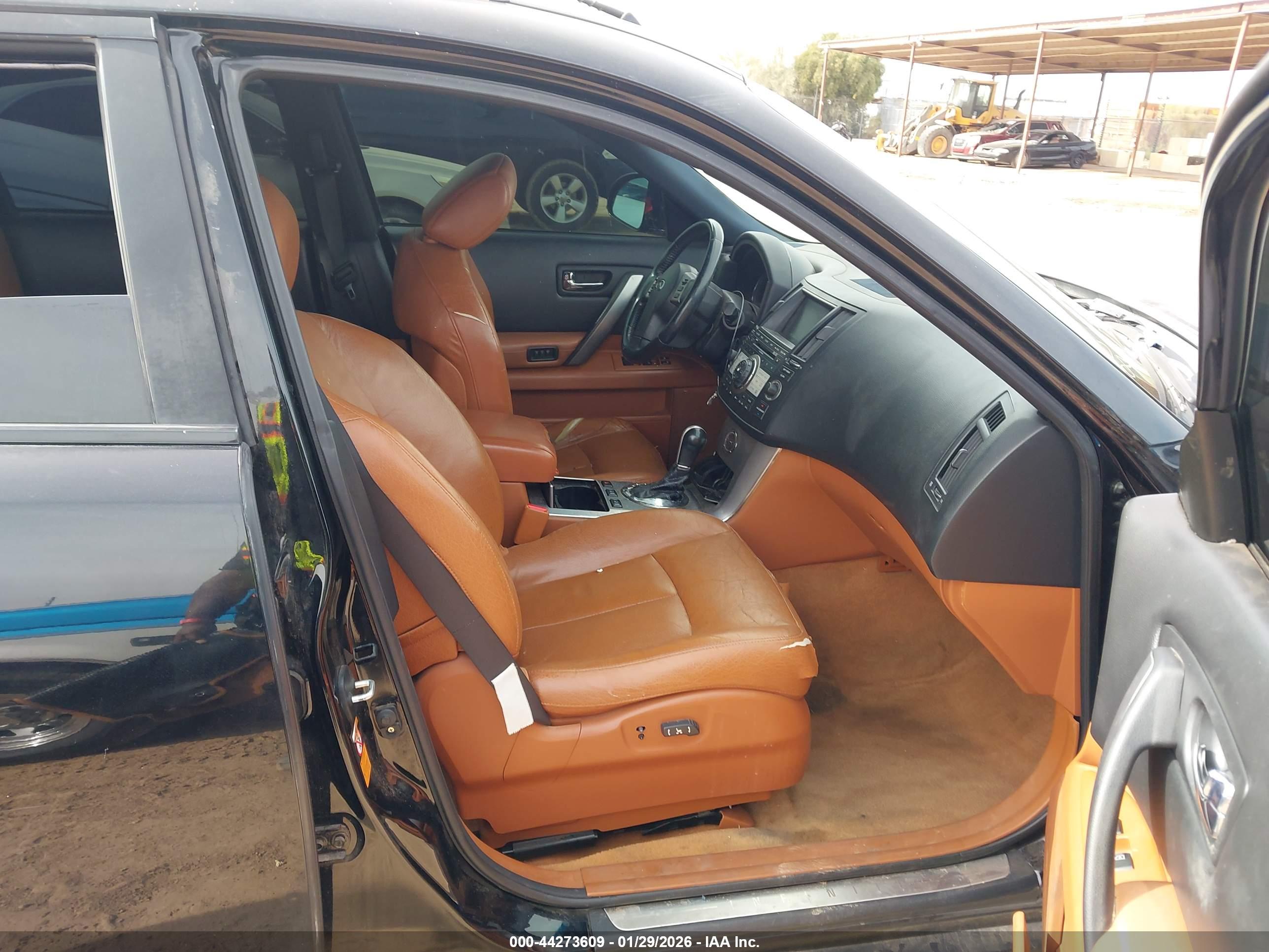 INFINITI FX35 image 5