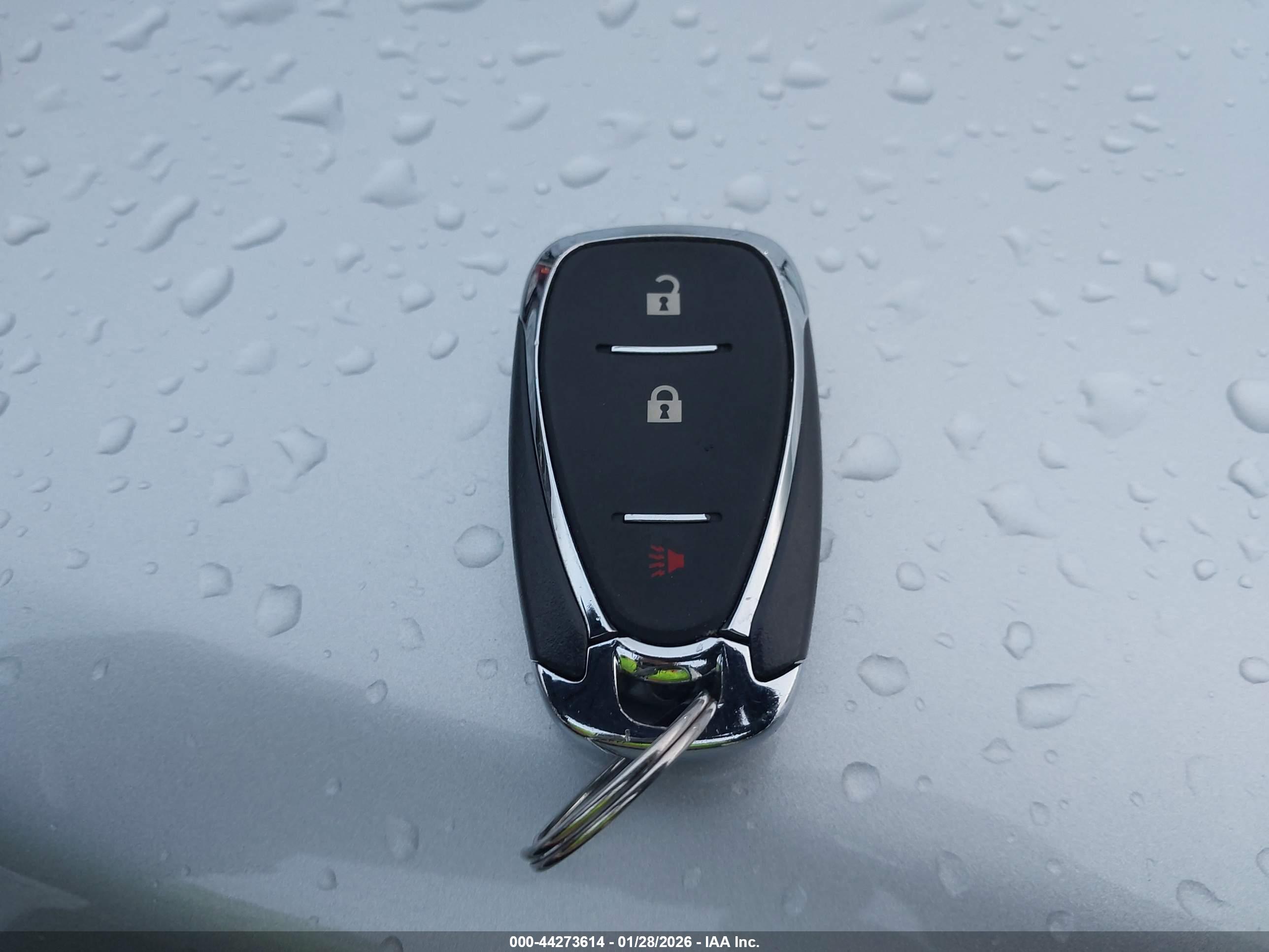 CHEVROLET EQUINOX image 11