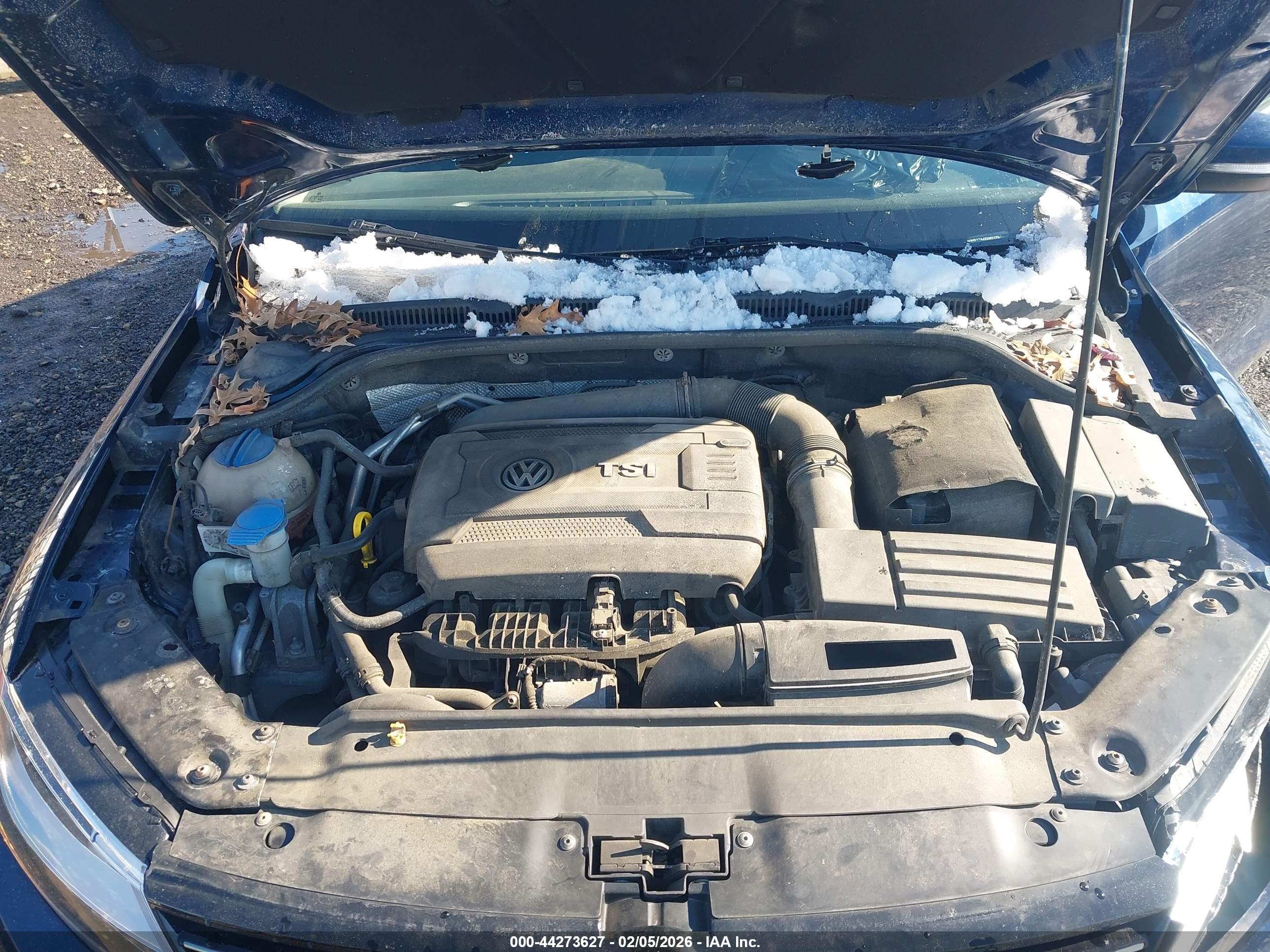 VOLKSWAGEN JETTA image 10