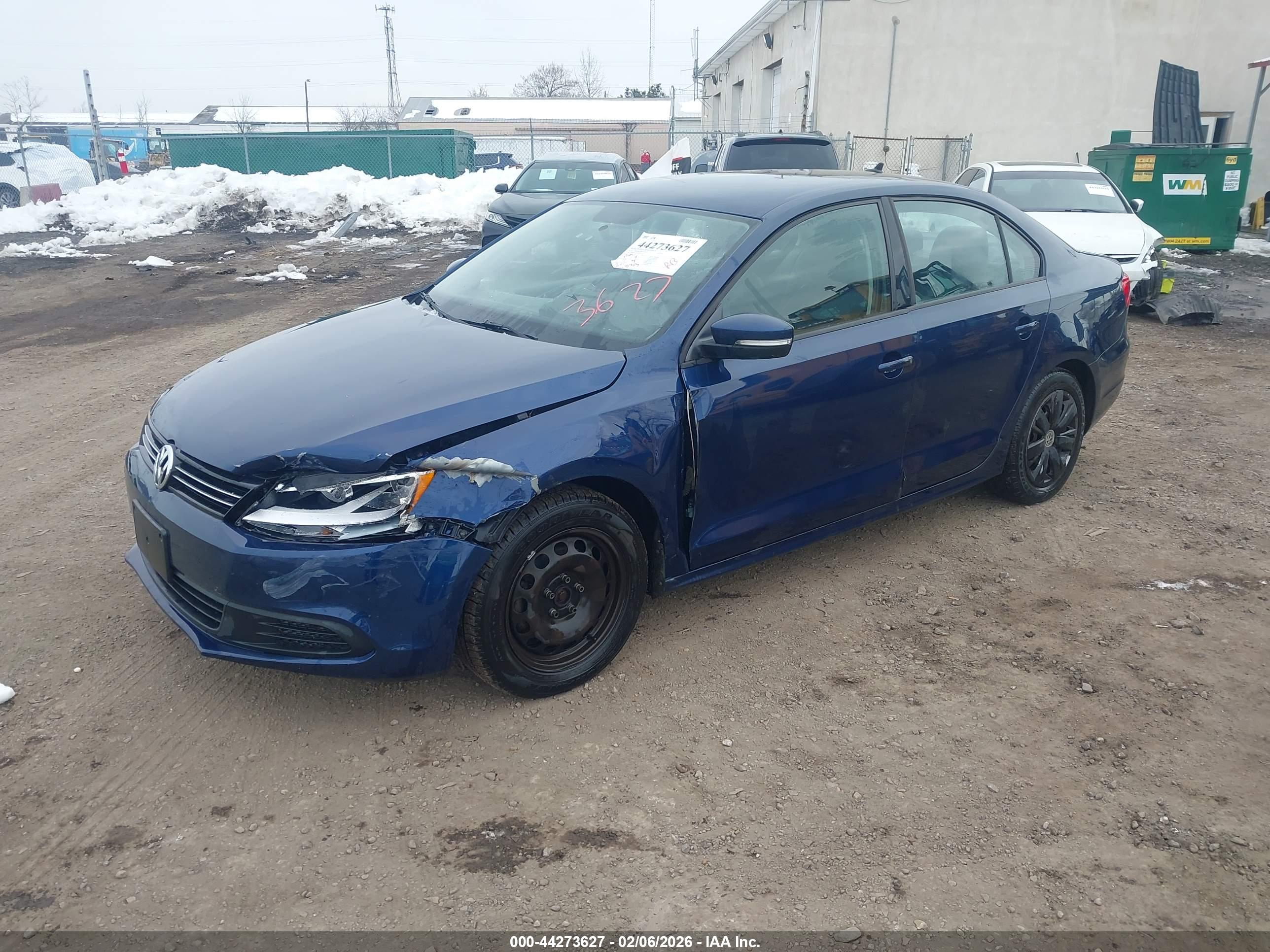VOLKSWAGEN JETTA image 2