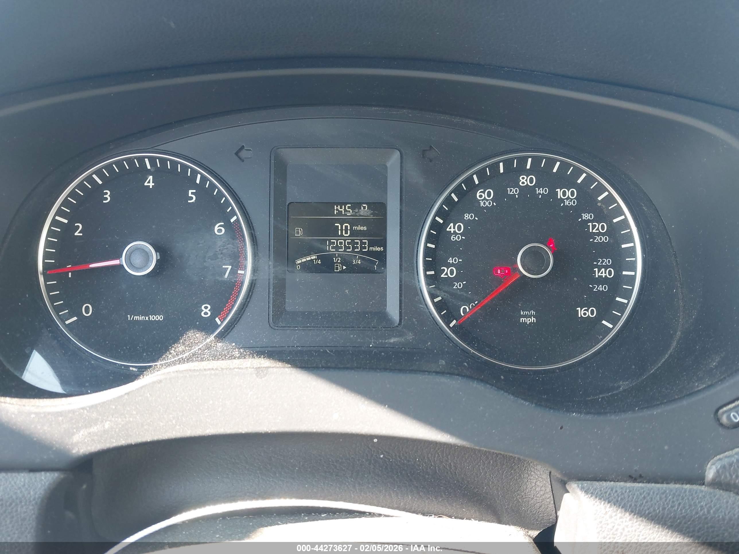 VOLKSWAGEN JETTA image 7