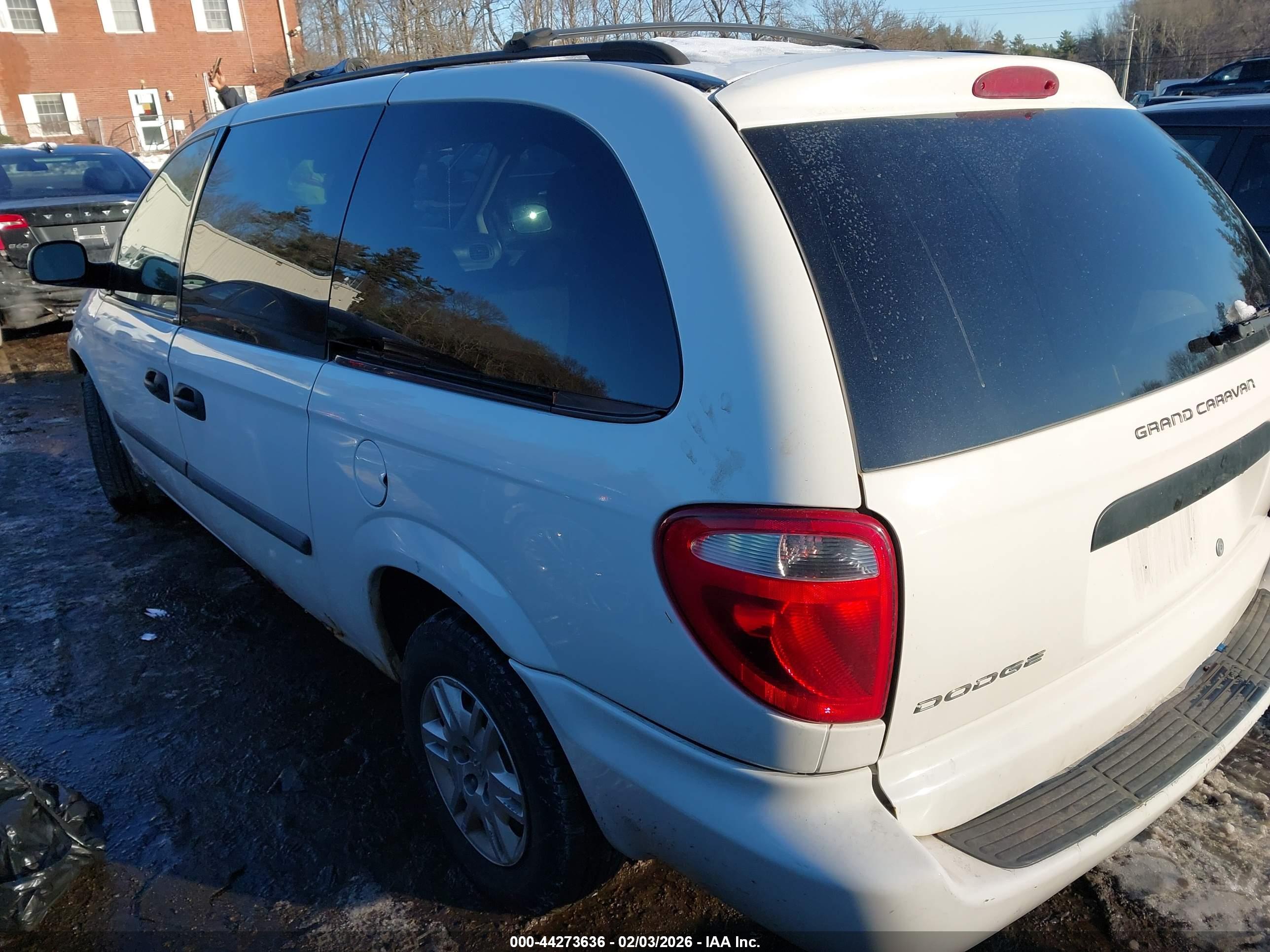 DODGE GRAND image 3