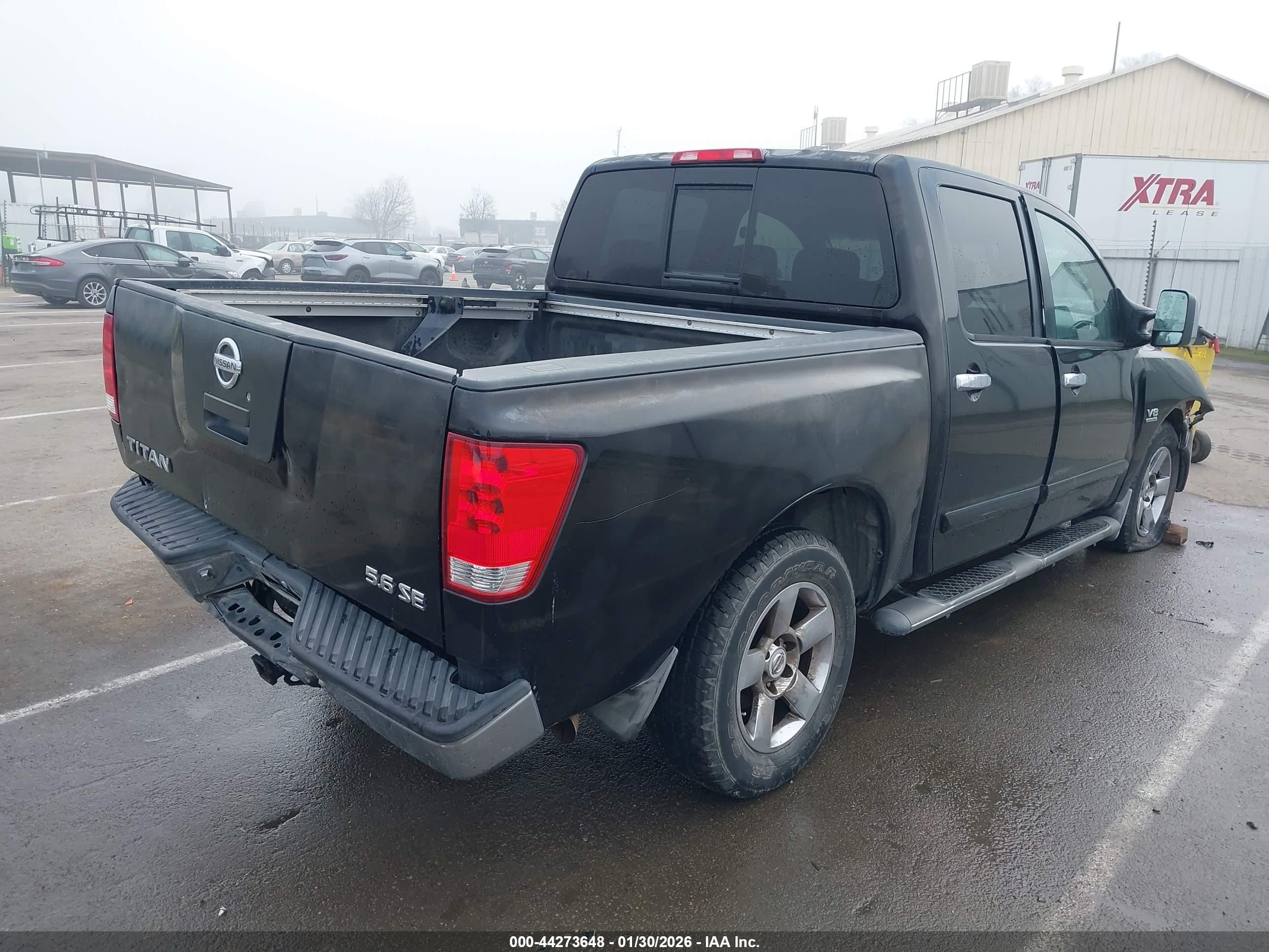 NISSAN TITAN image 4