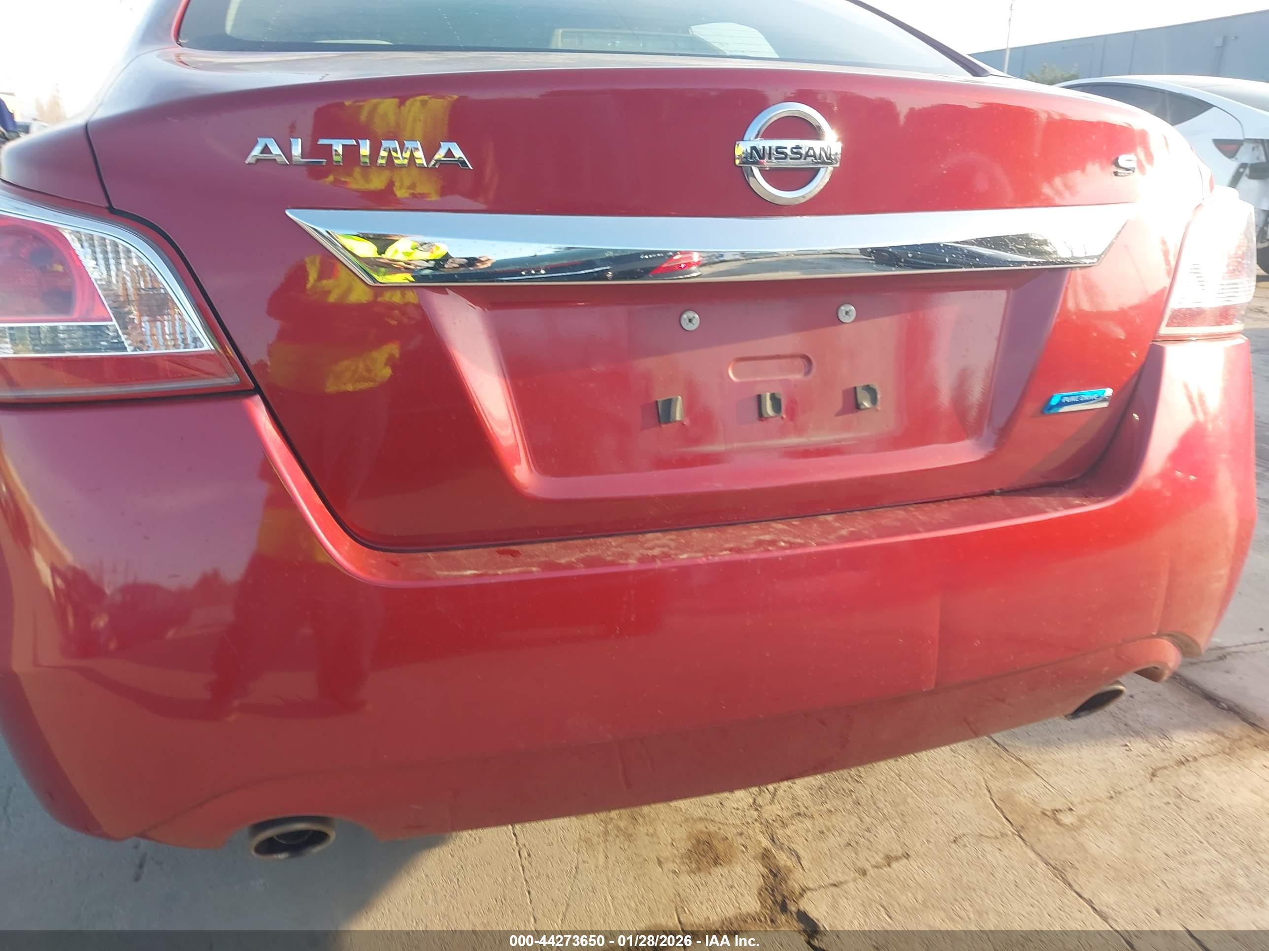NISSAN ALTIMA image 6