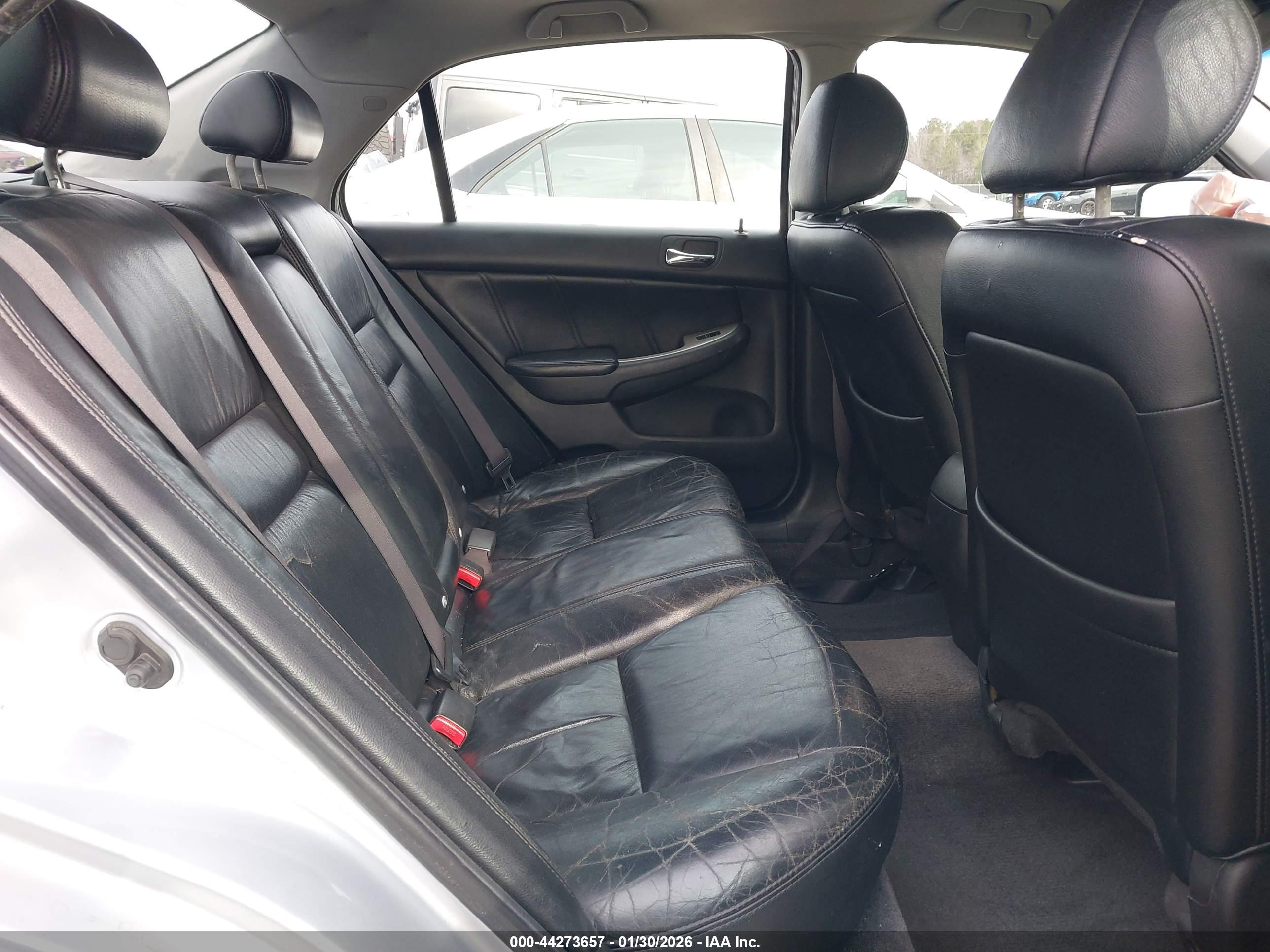HONDA ACCORD image 8