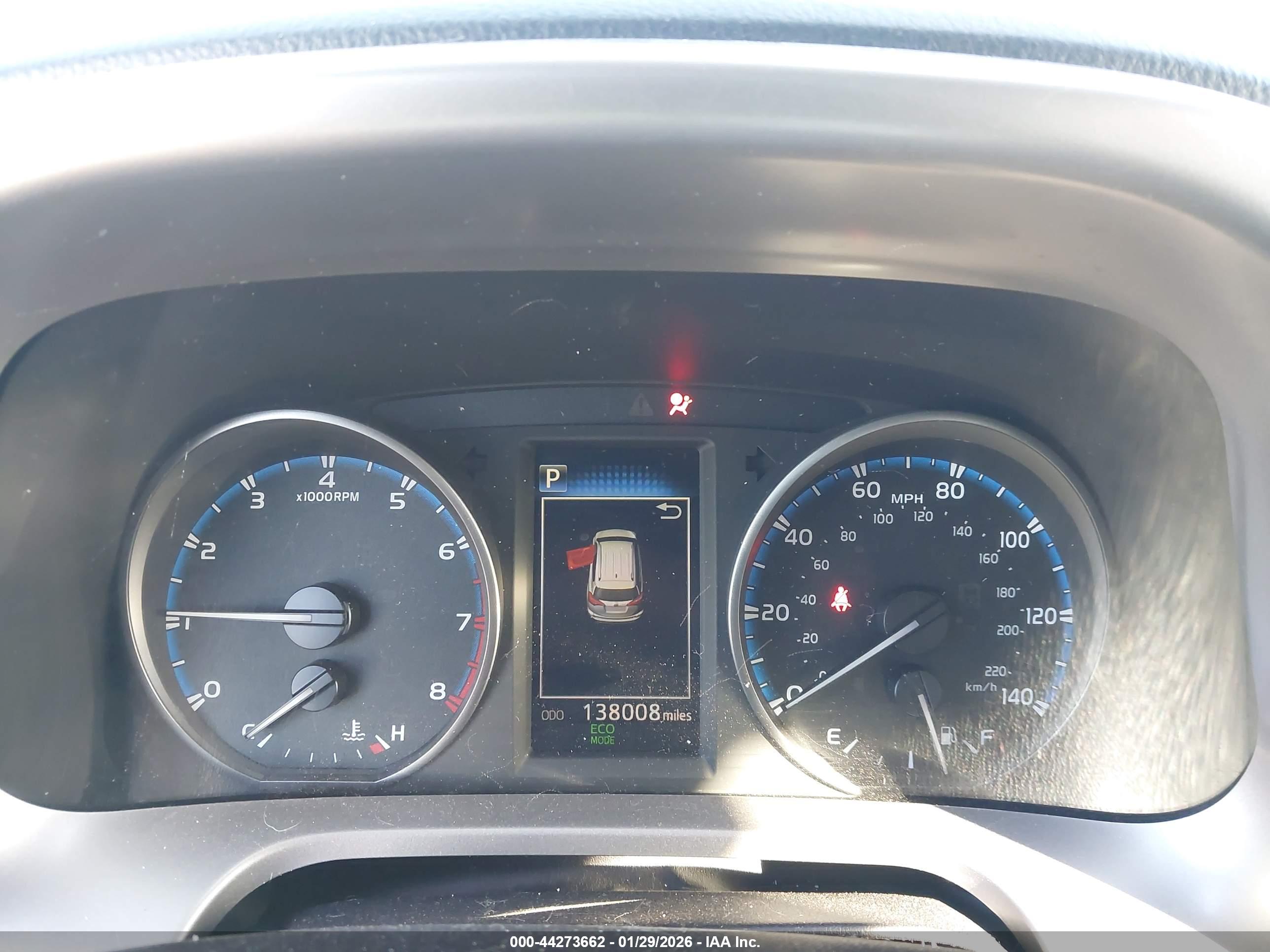 TOYOTA RAV4 image 7
