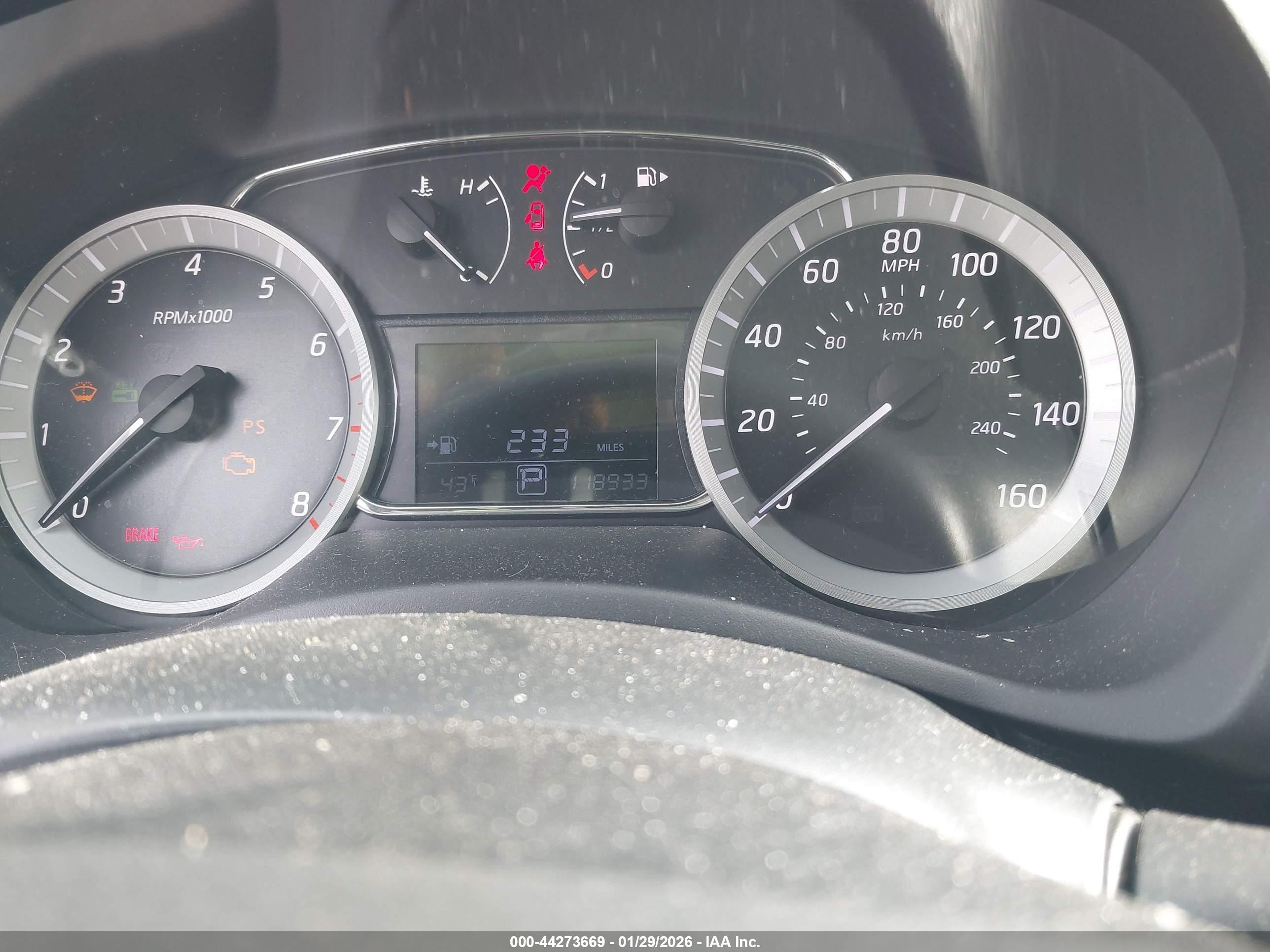 NISSAN SENTRA image 7