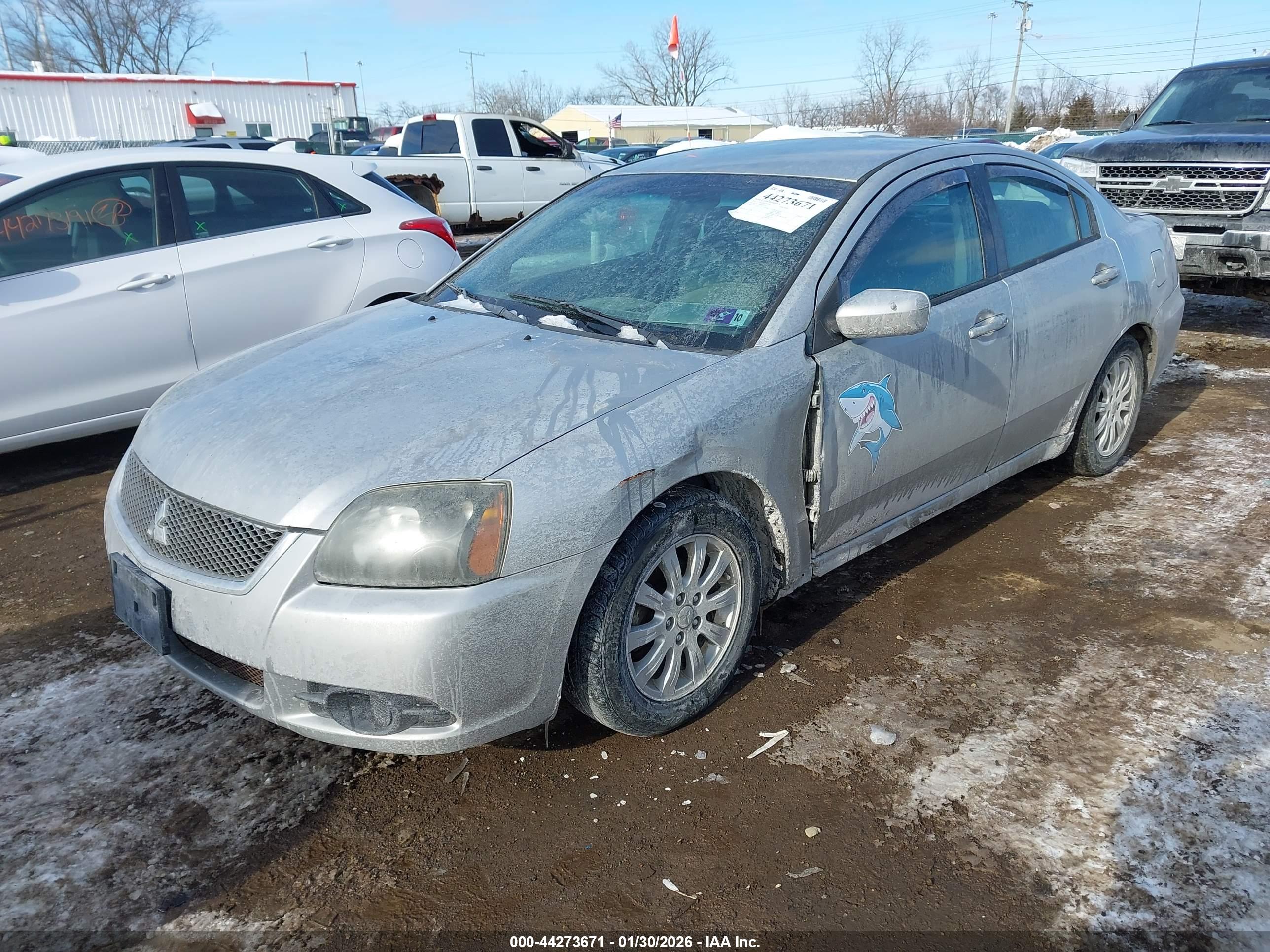 MITSUBISHI GALANT image 2