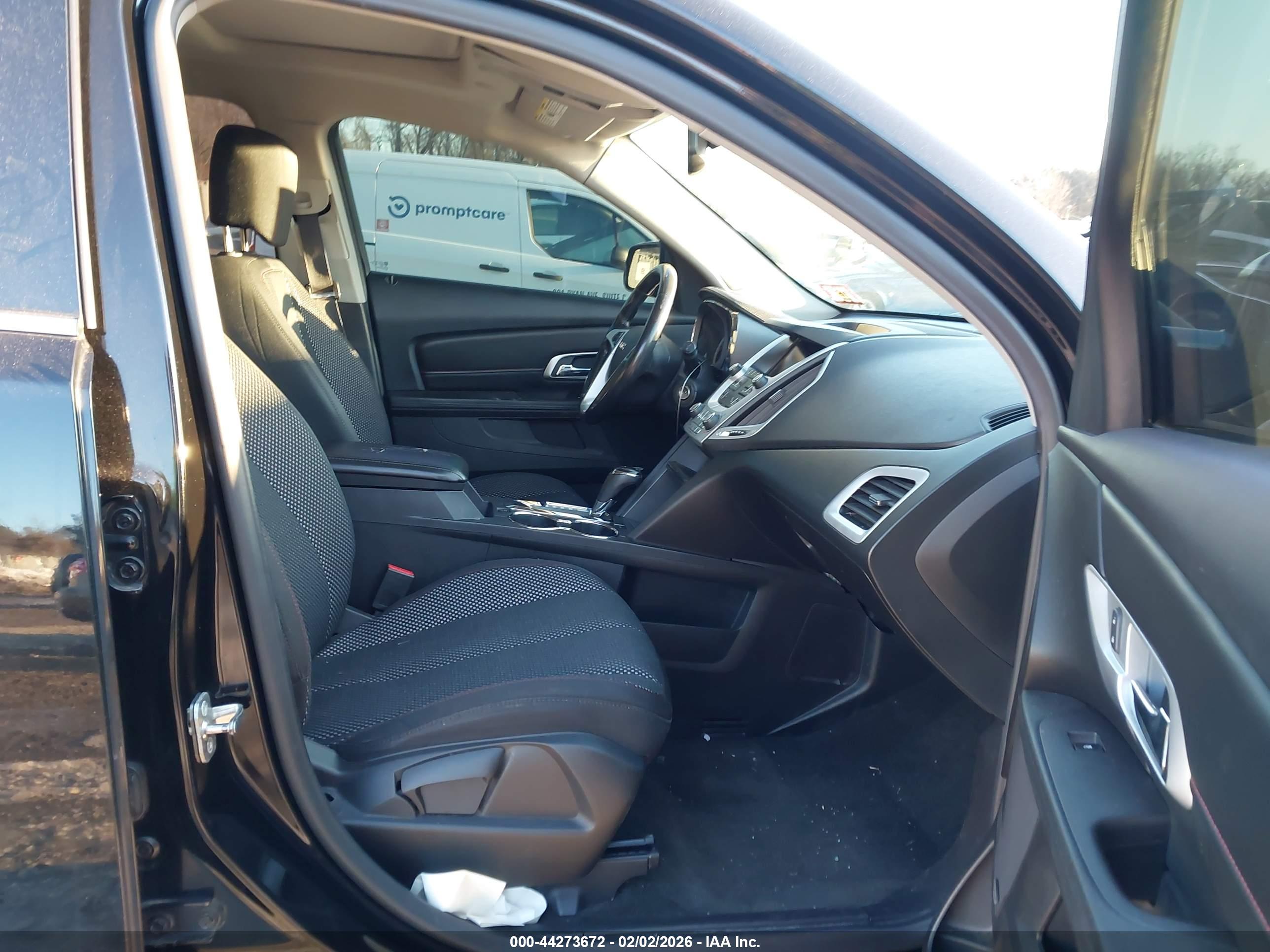 GMC TERRAIN image 5