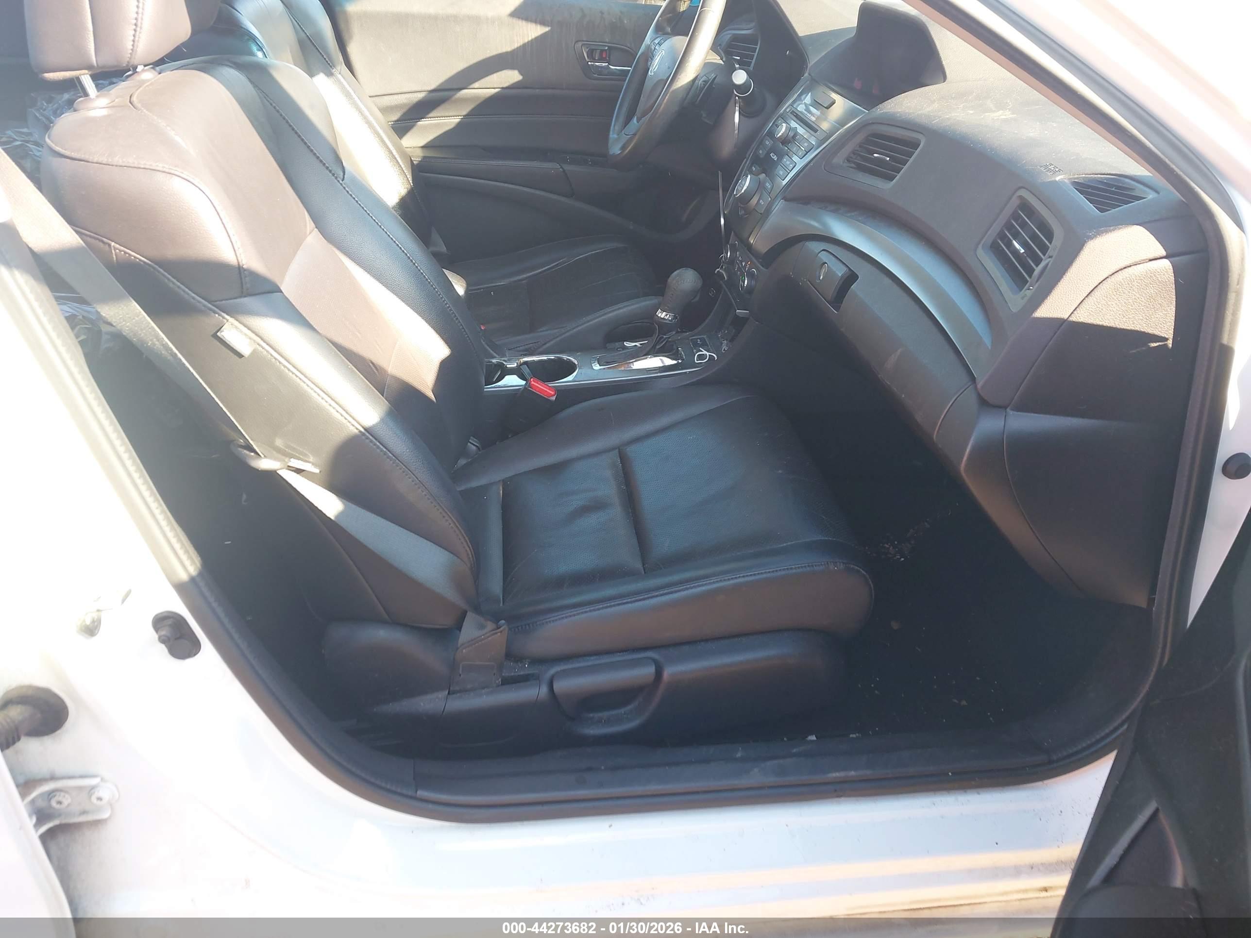 ACURA ILX image 5