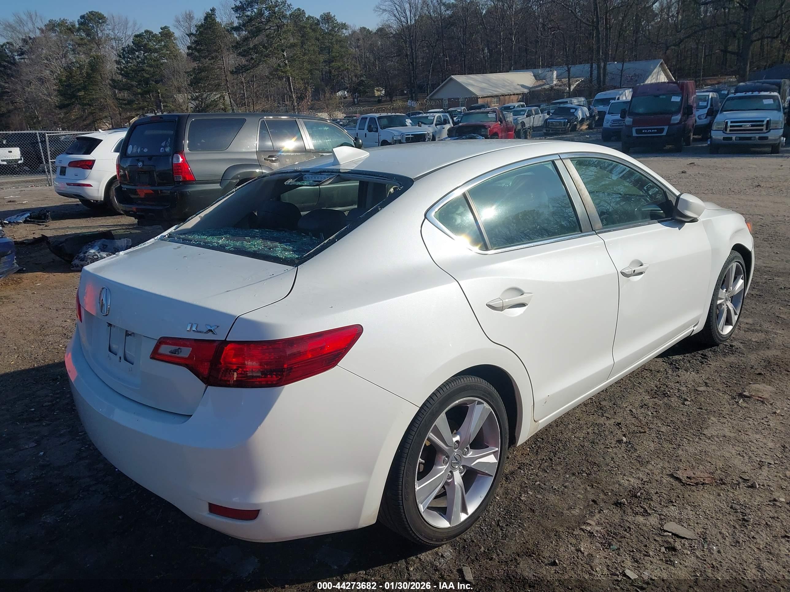 ACURA ILX image 6