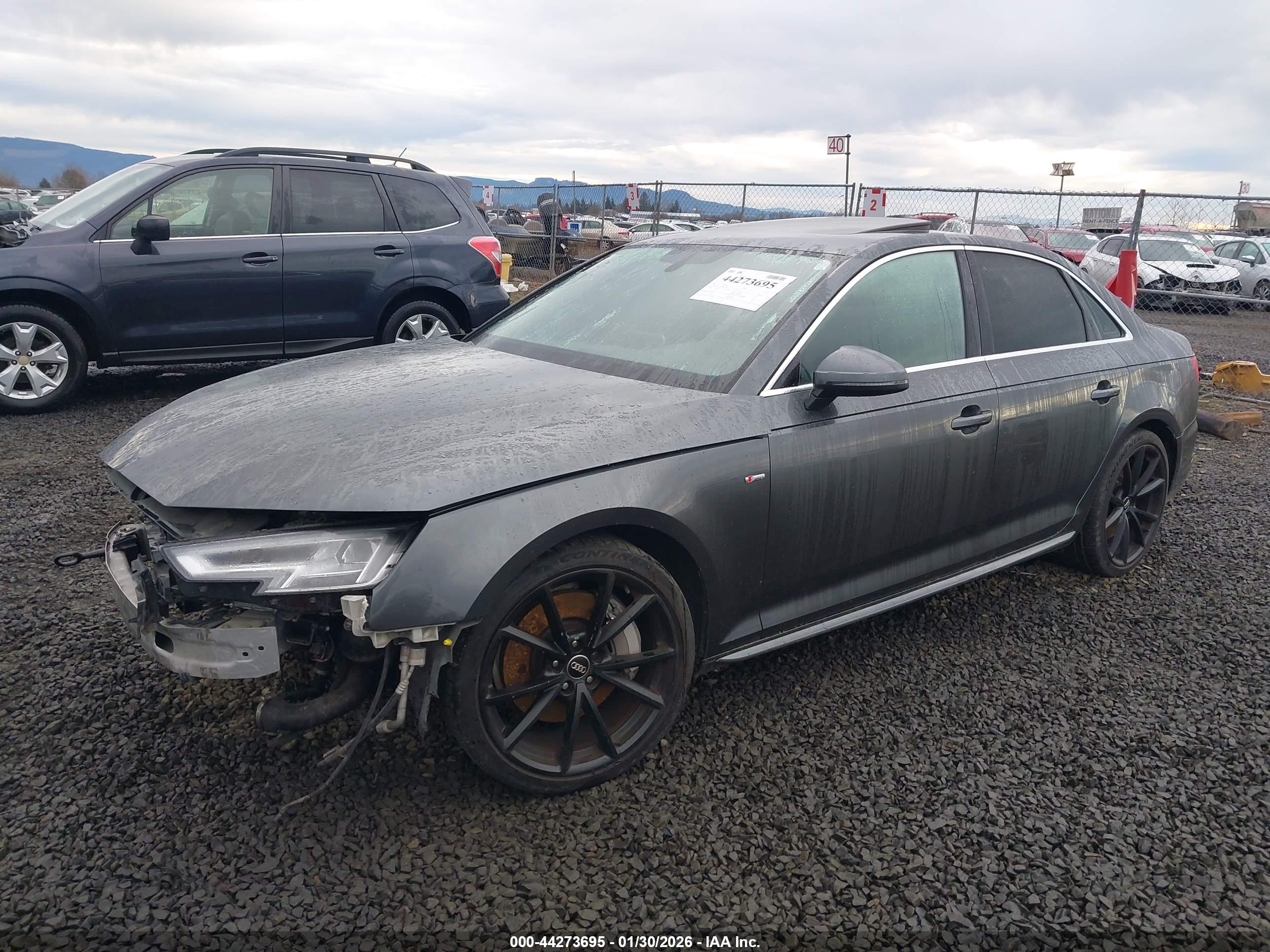 AUDI A4 image 2