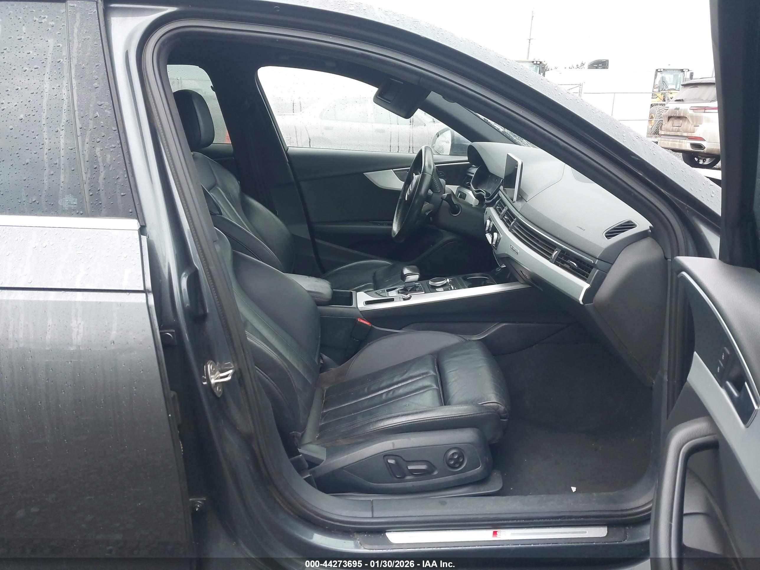 AUDI A4 image 5