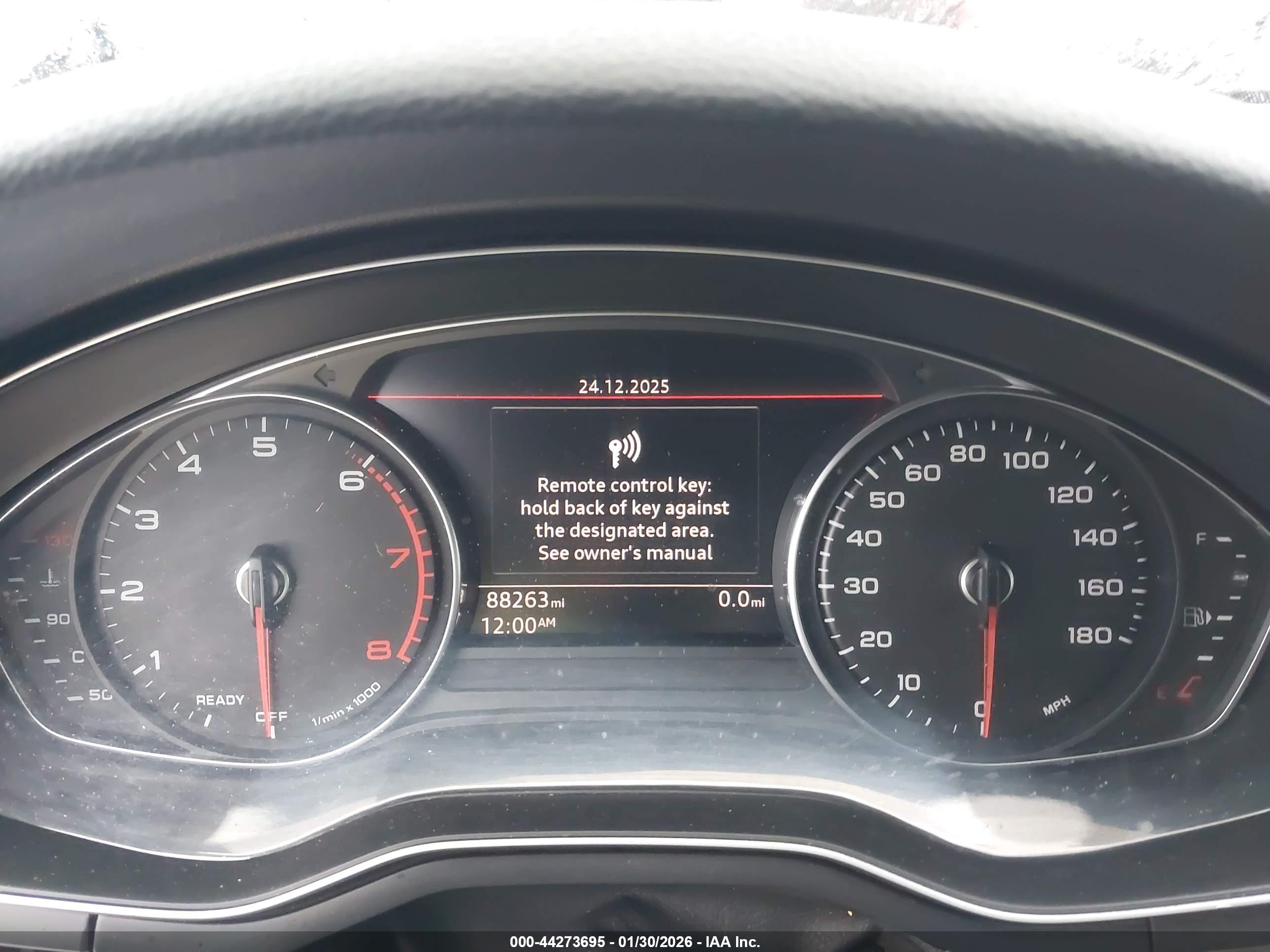 AUDI A4 image 7