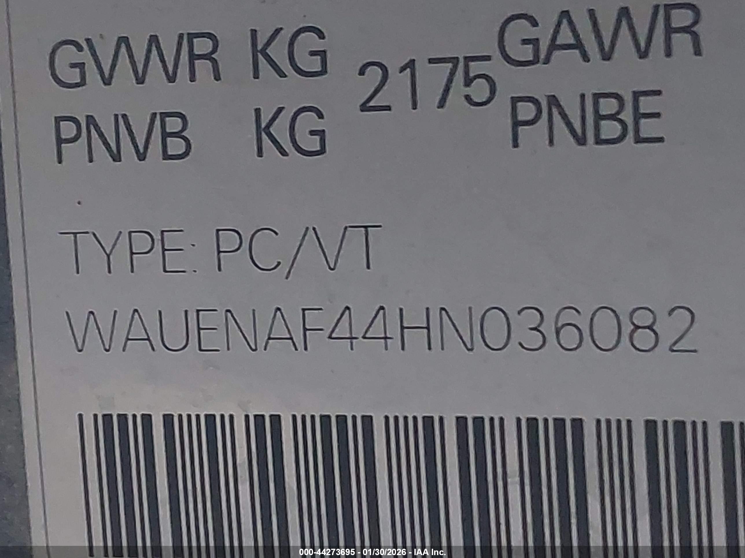 AUDI A4 image 9