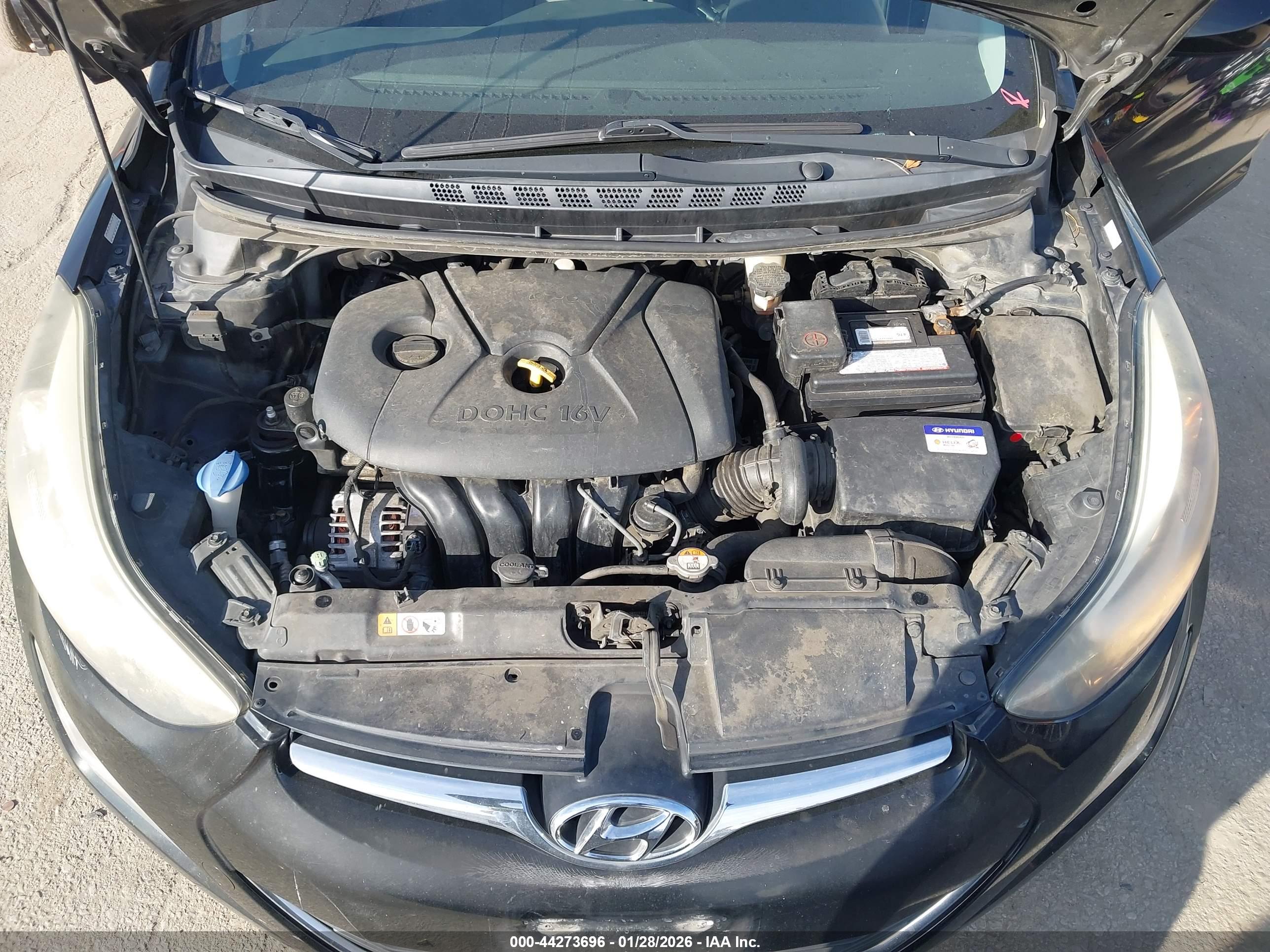 HYUNDAI ELANTRA image 10