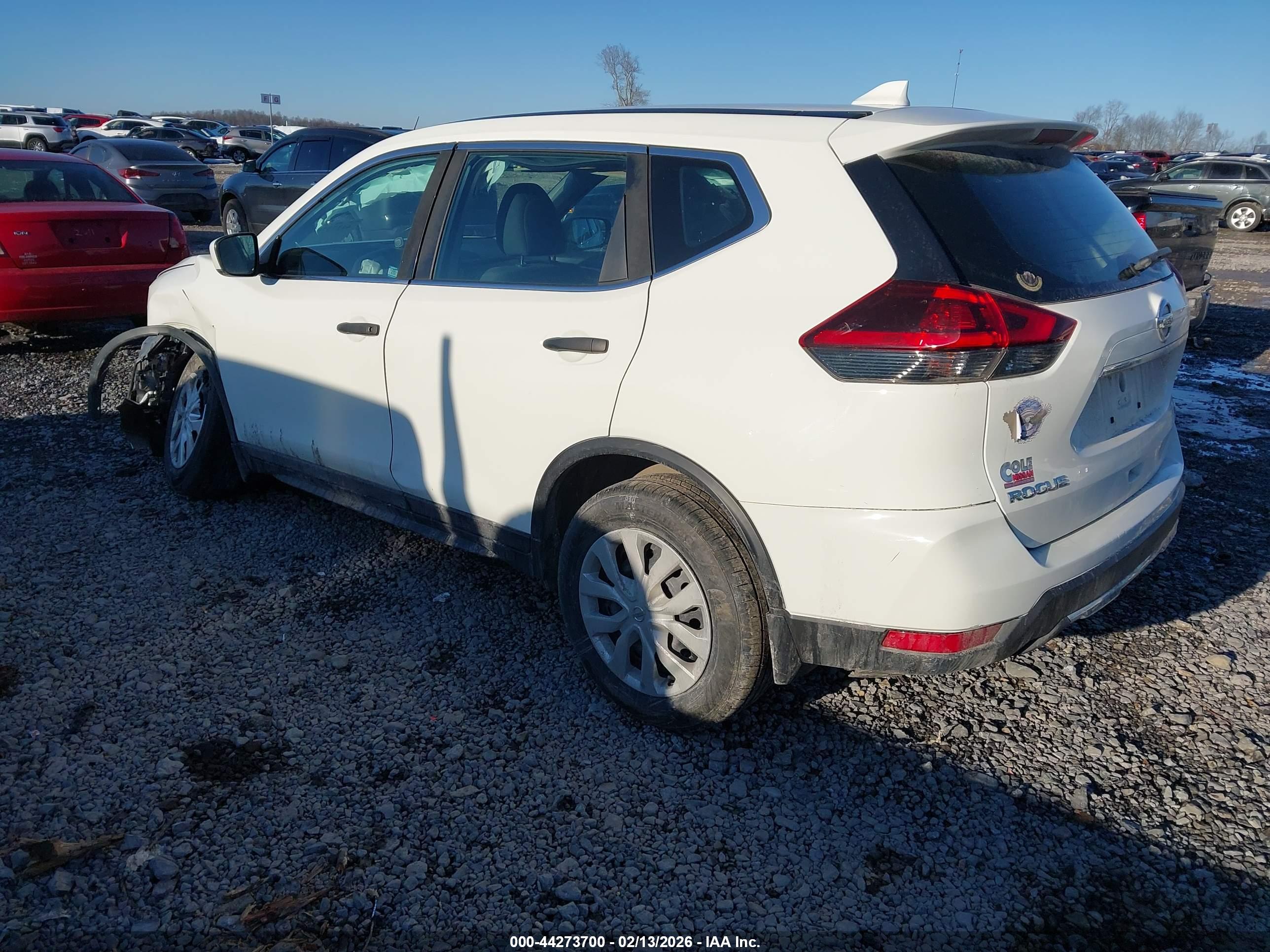 NISSAN ROGUE image 3