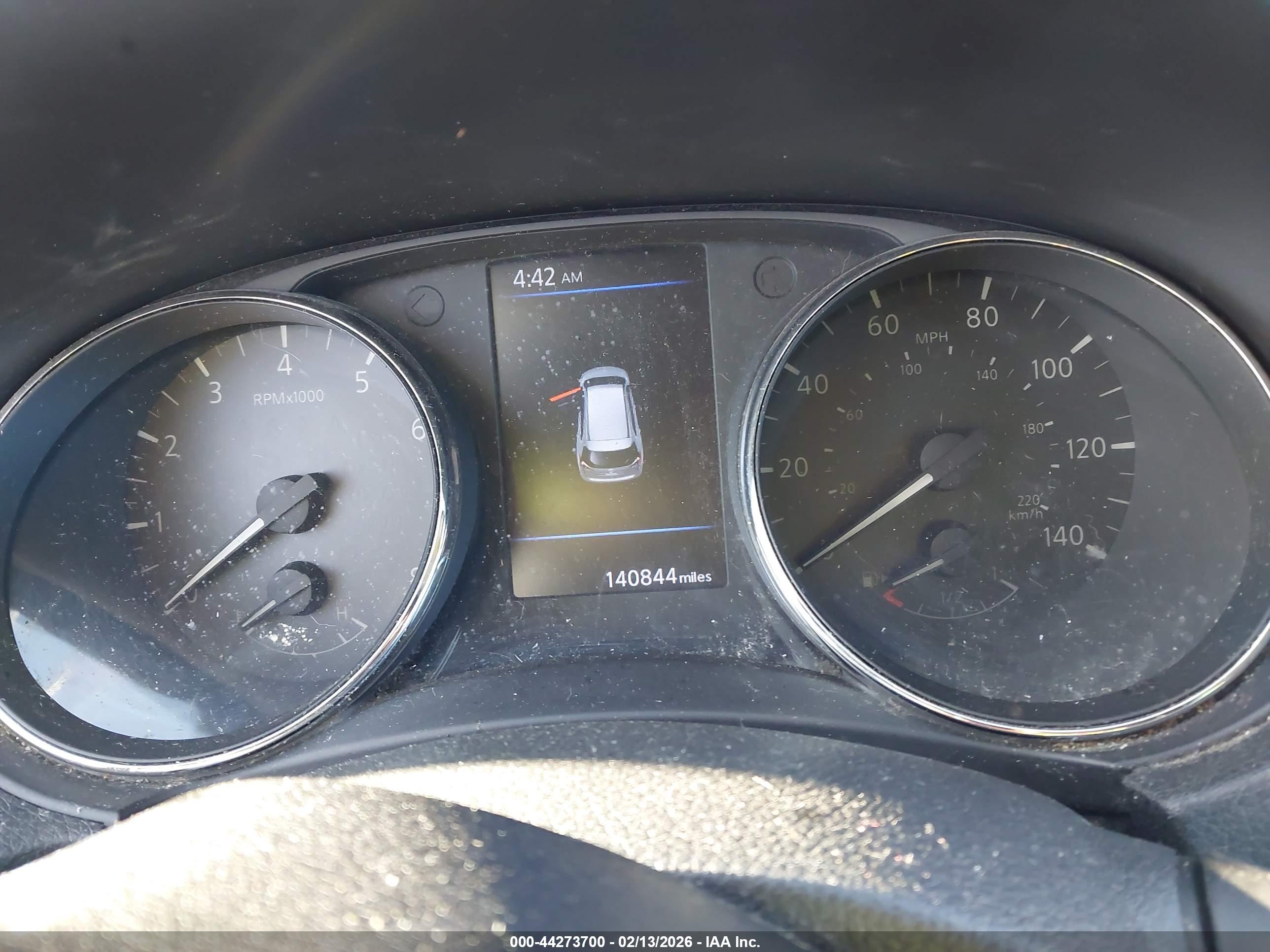 NISSAN ROGUE image 7