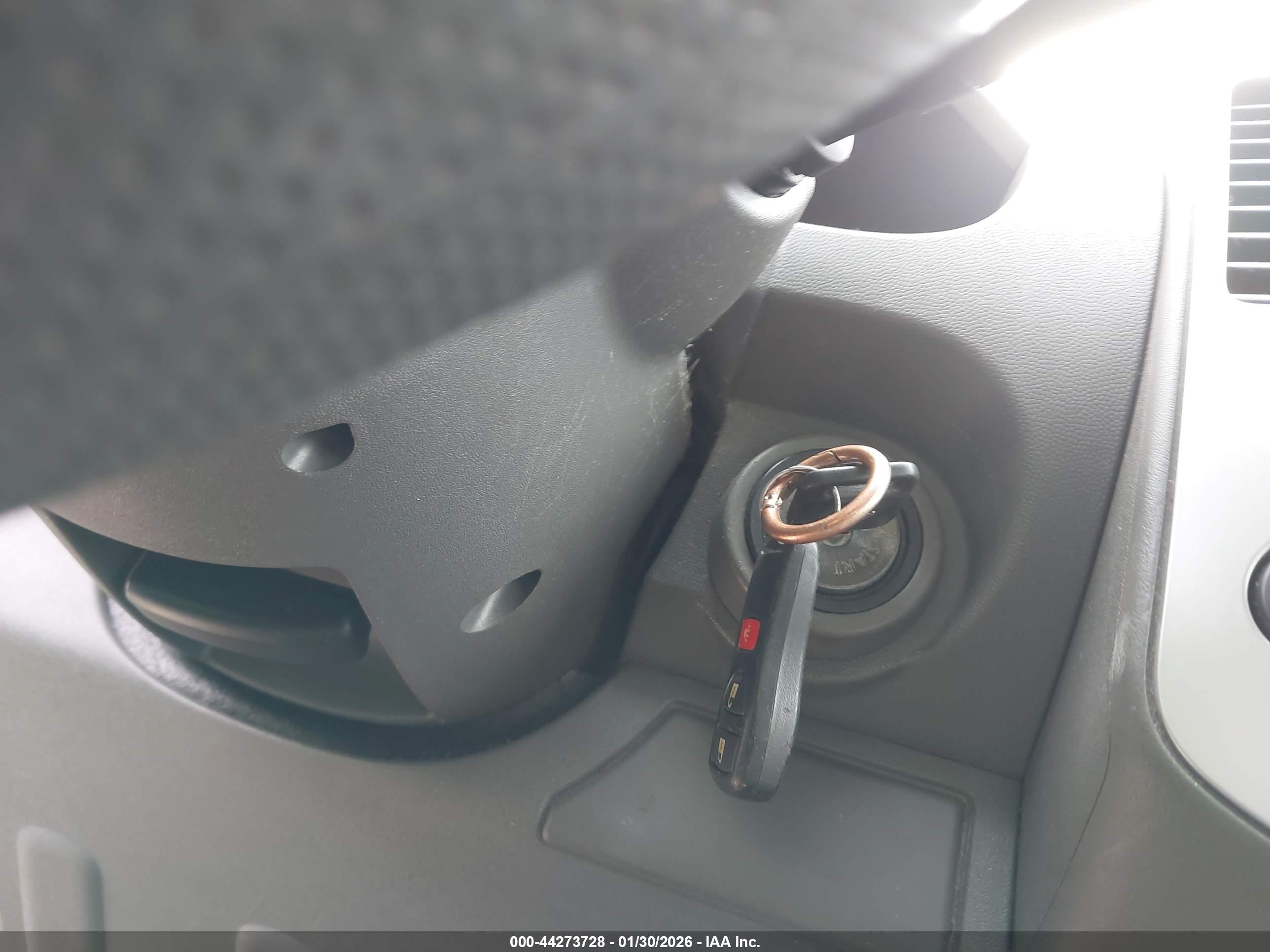 NISSAN FRONTIER image 11