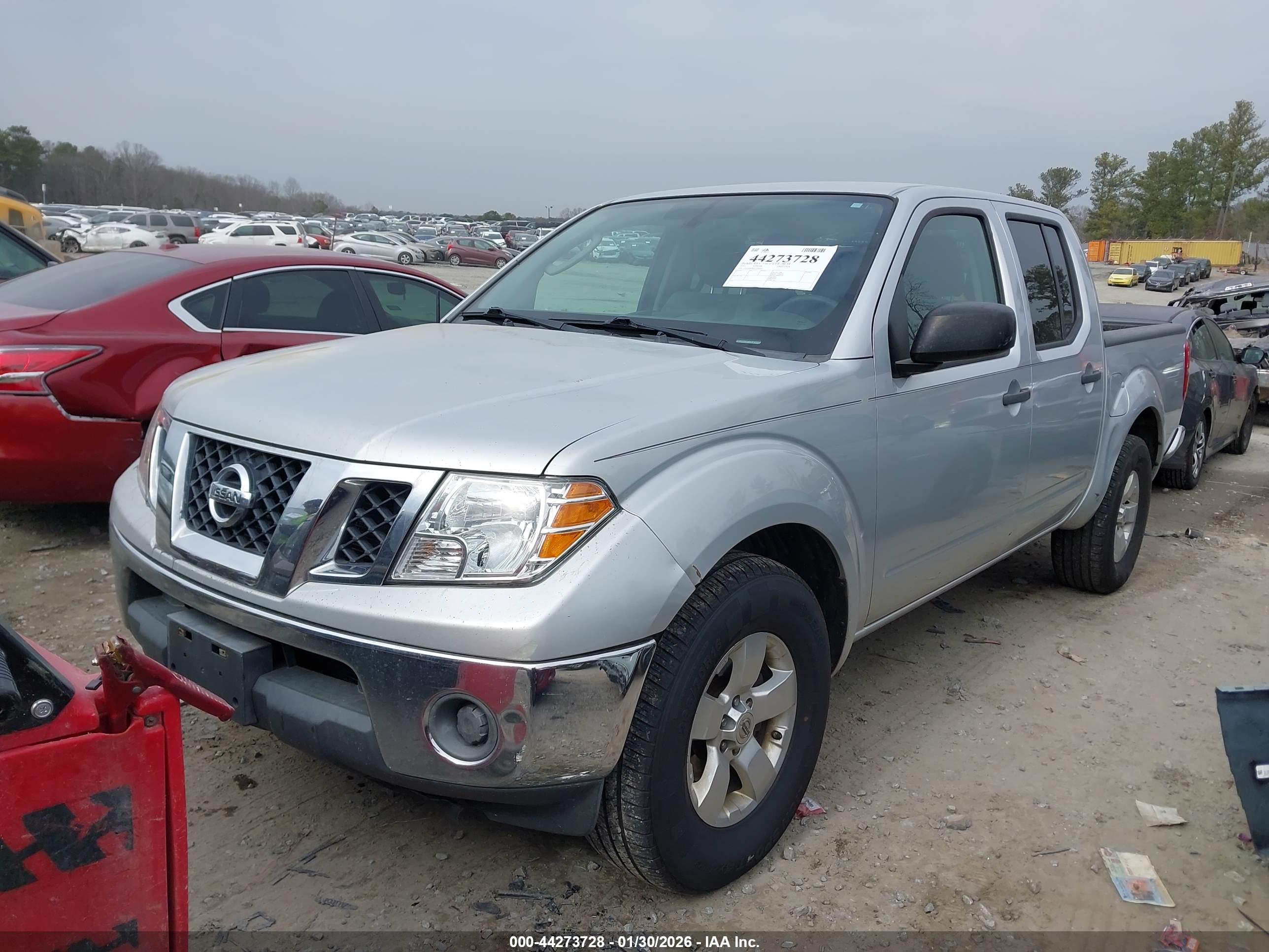 NISSAN FRONTIER image 2