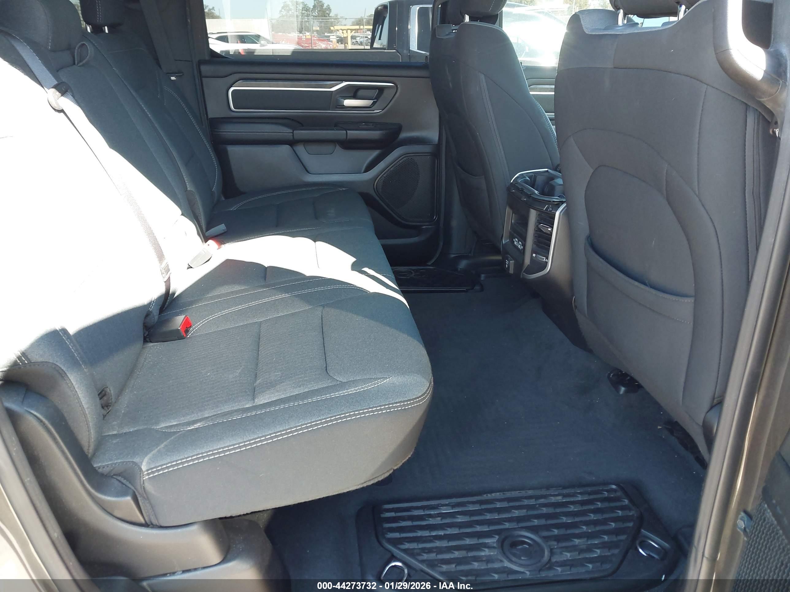 RAM 1500 image 8