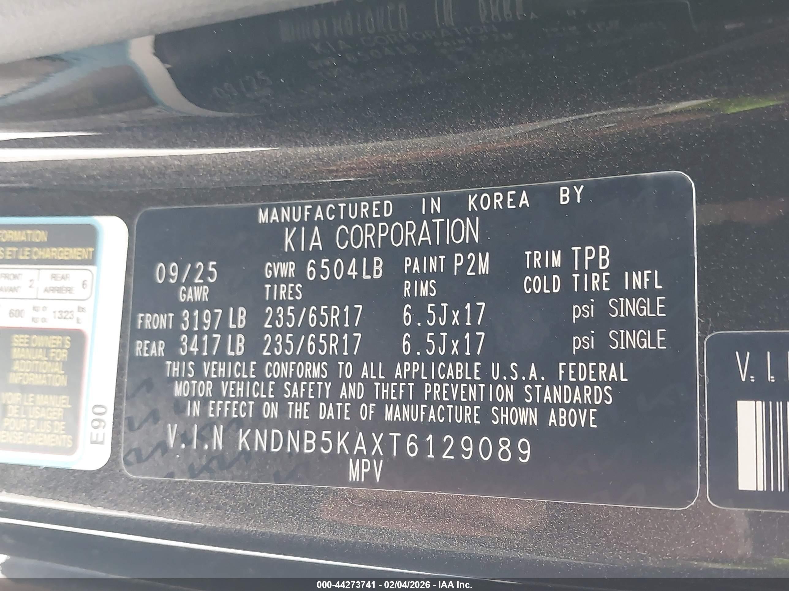 KIA CARNIVAL image 9