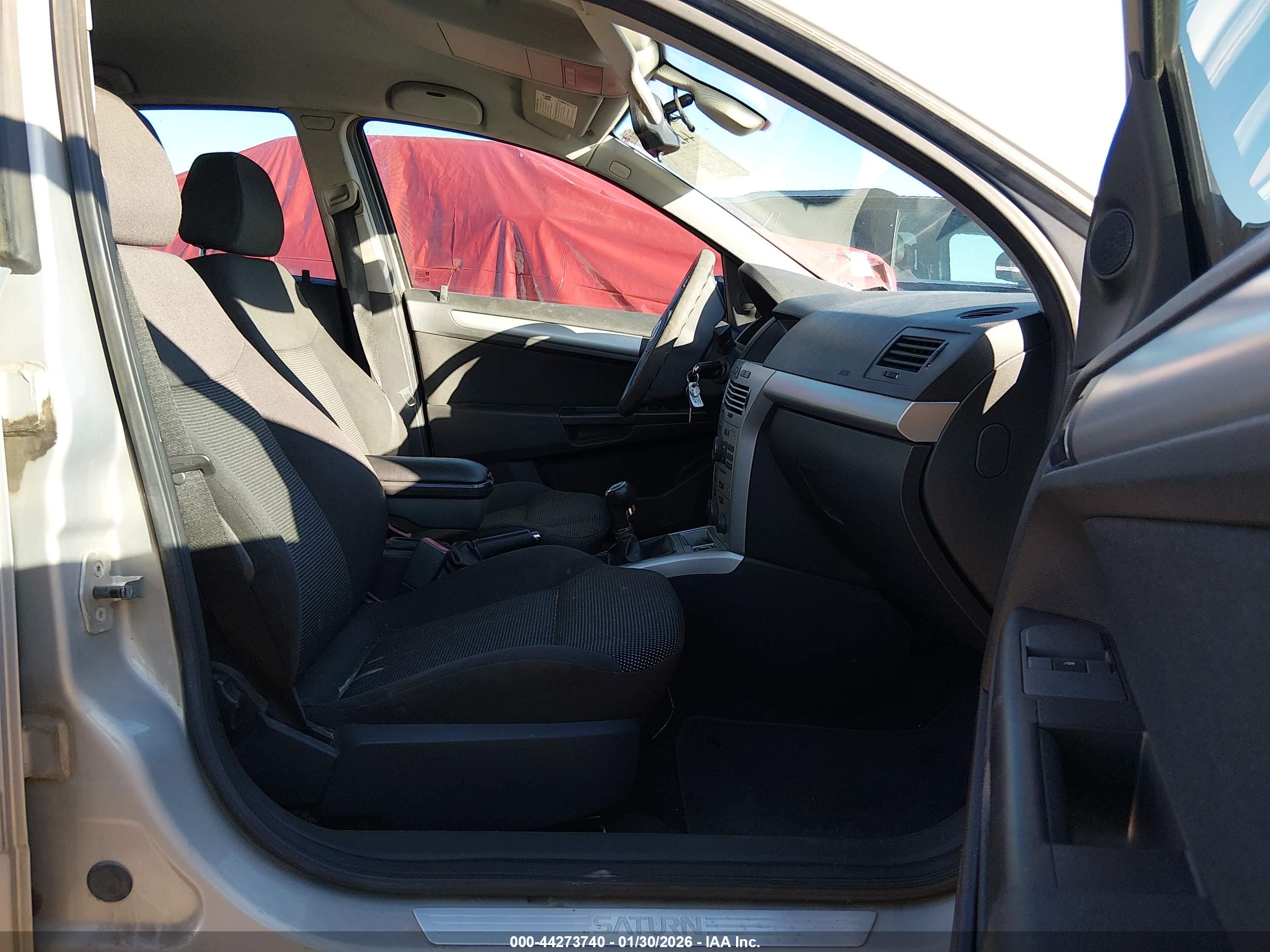 SATURN ASTRA image 5