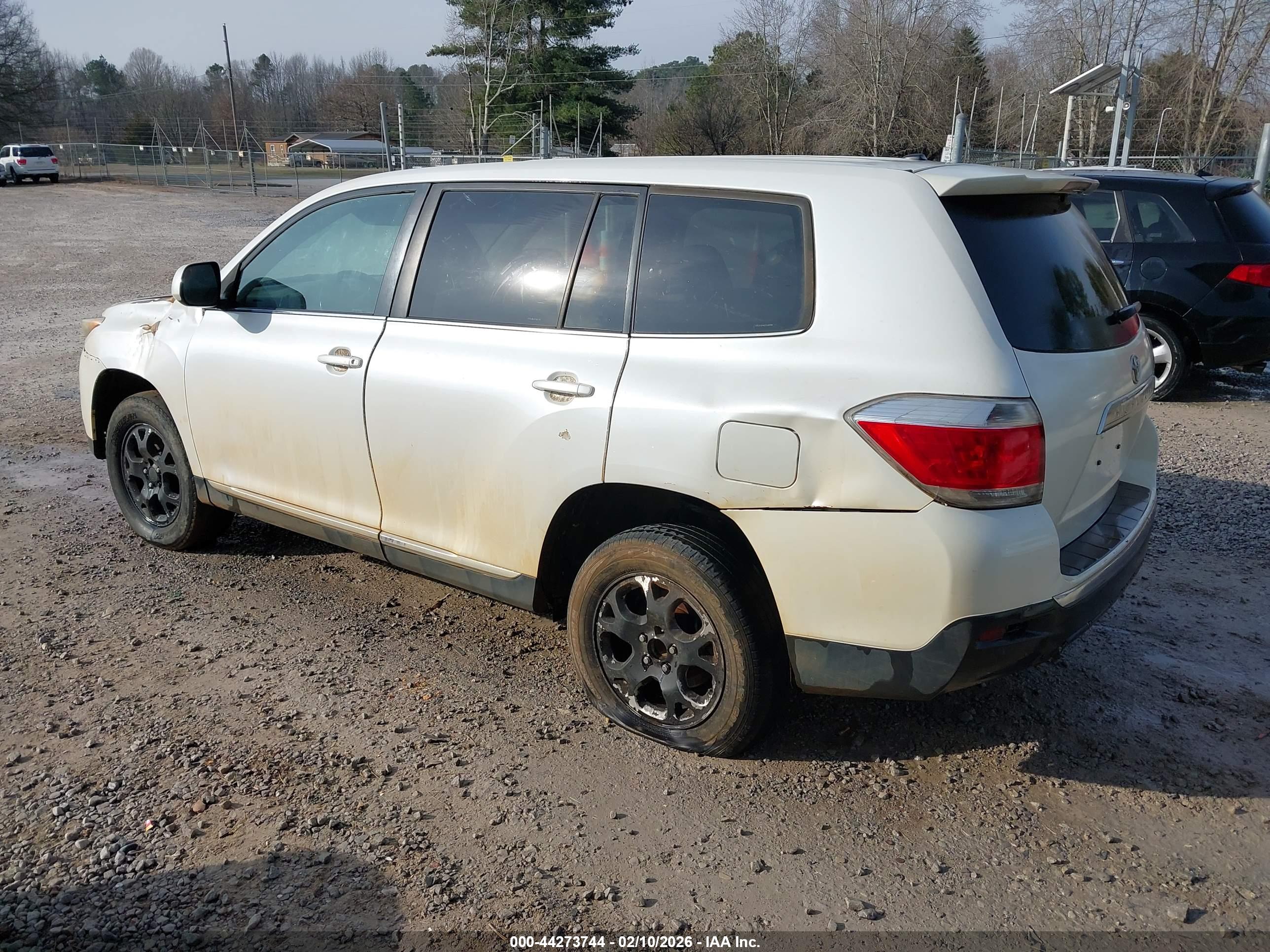 TOYOTA HIGHLANDER image 3